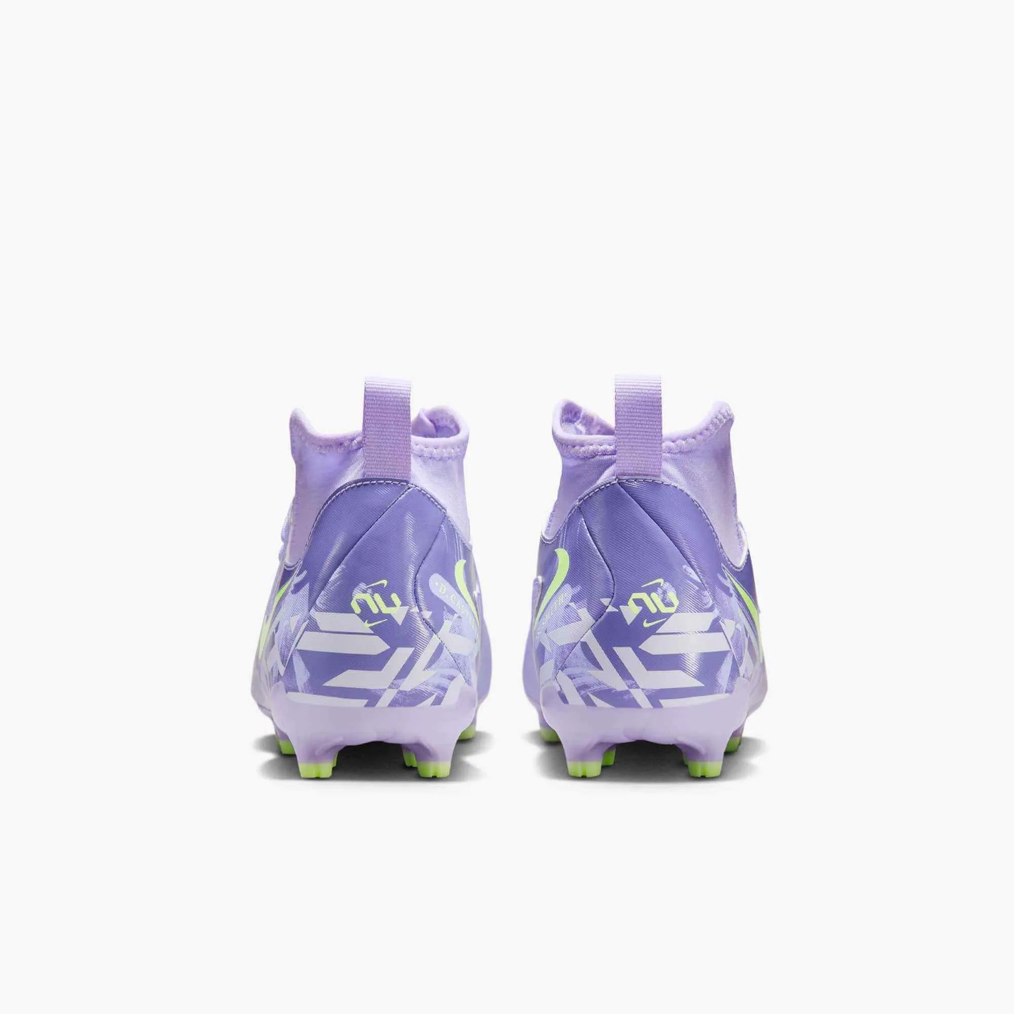 Nike Junior Phantom Luna II Academy NU1 Firm Ground Soccer Cleats - United Pack (SP25)