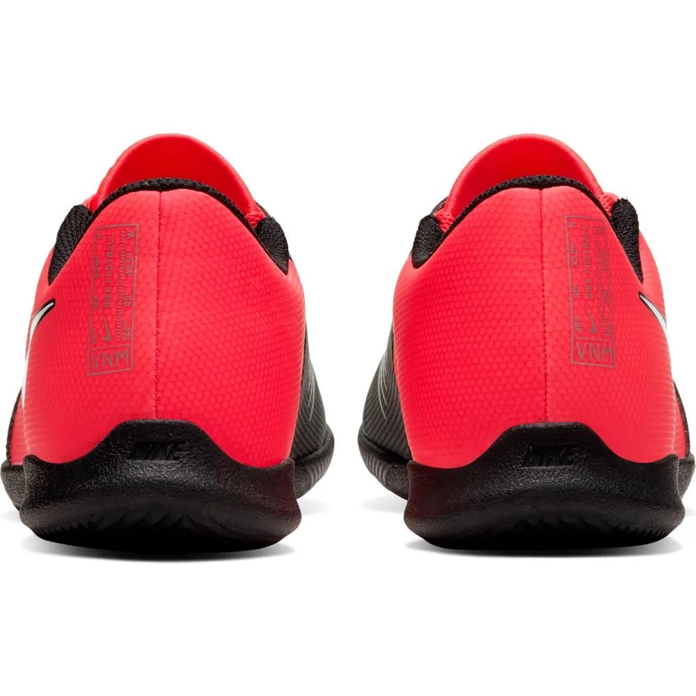 Nike JR Phantom Venom Club IC - Crimson-Black