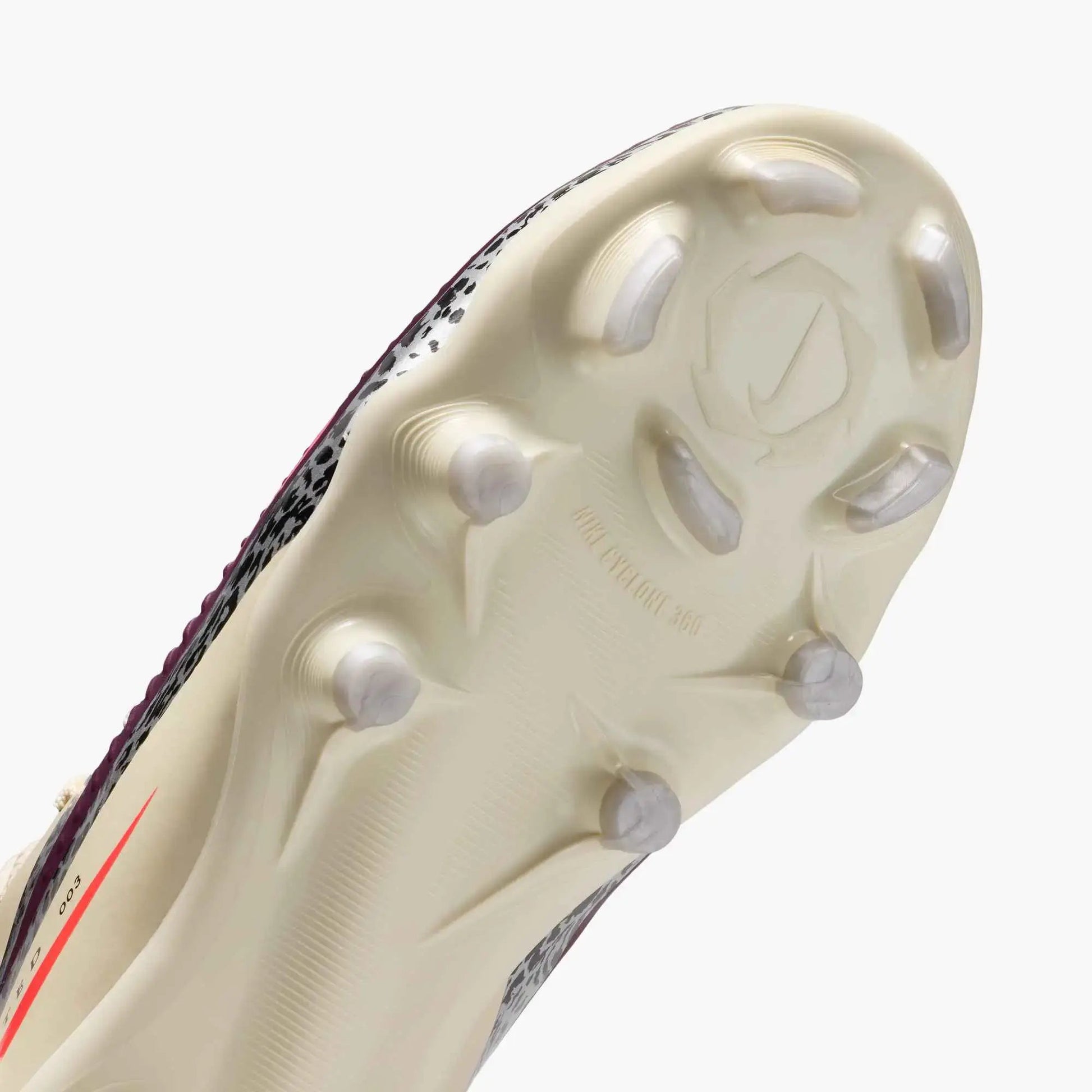 Nike Junior Phantom 6 Low Academy NU3 Firm_Multi Ground Soccer Cleats - United NU3 Pack (SU26) (Detail 1)