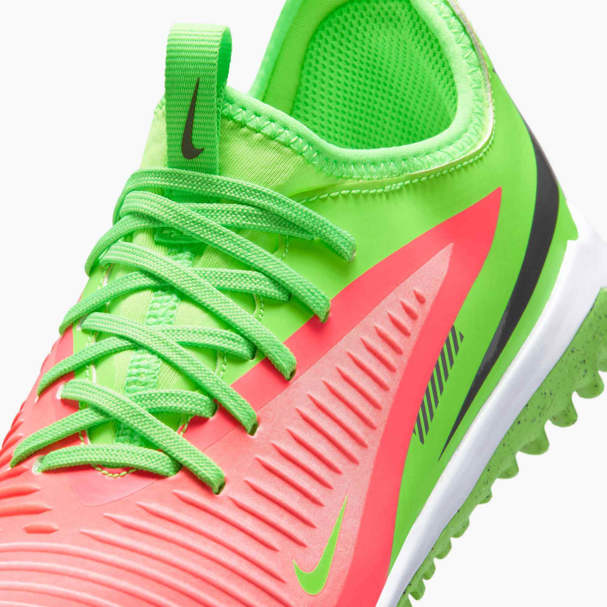 Nike Junior Phantom 6 Low Academy Turf Soccer Shoes - Haaland PE (SU26) (Detail 1)