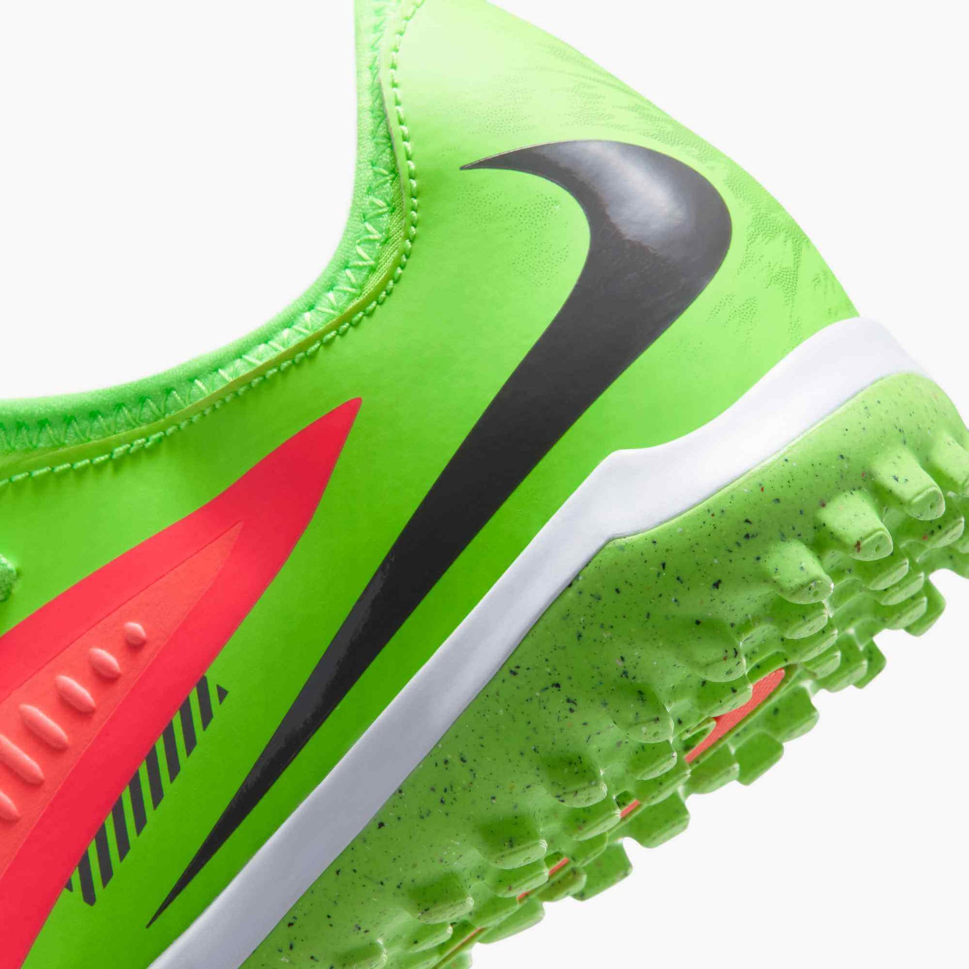 Nike Junior Phantom 6 Low Academy Turf Soccer Shoes - Haaland PE (SU26) (Detail 2)