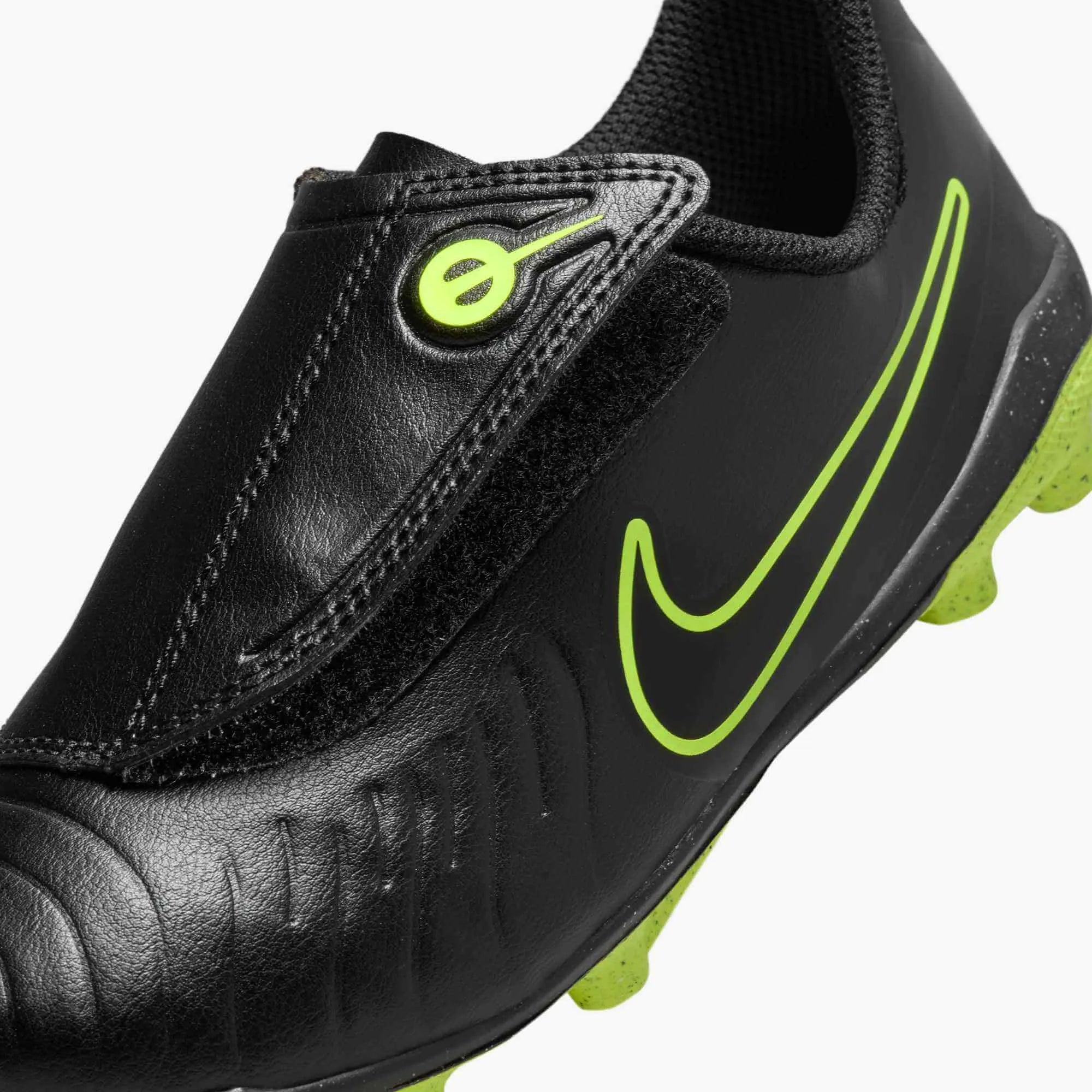 Nike Kids Legend 10 Club Firm_Multi Ground PS (V) Soccer Cleats (Detail 1)