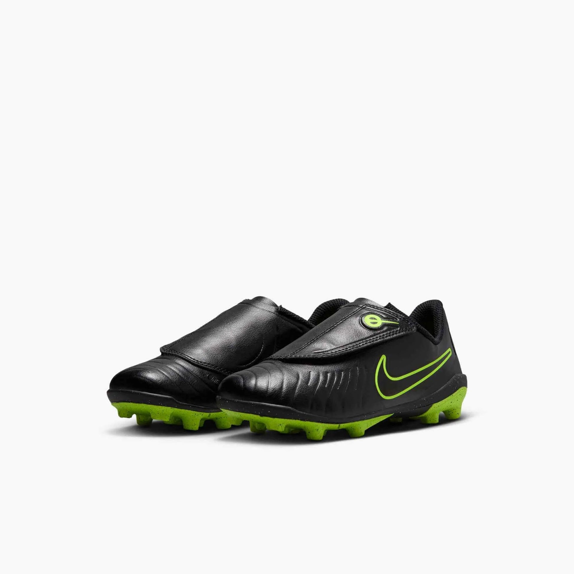 Nike Kids Legend 10 Club Firm_Multi Ground PS (V) Soccer Cleats (Pair - Lateral)
