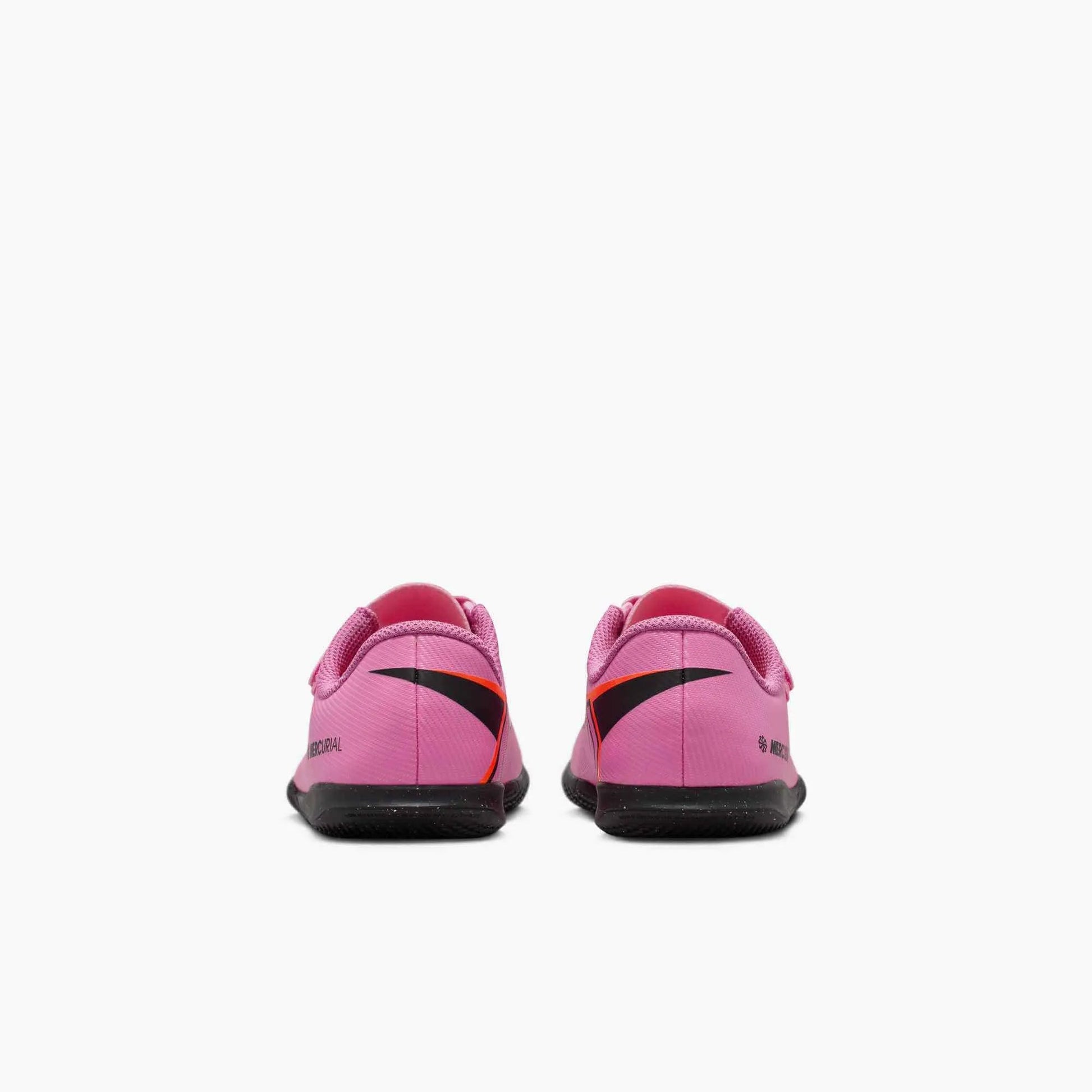 Nike Kids Vapor 16 Club PS (V) Indoor Soccer Shoes - Scary Good Pack (FA25) (Pair - Back)