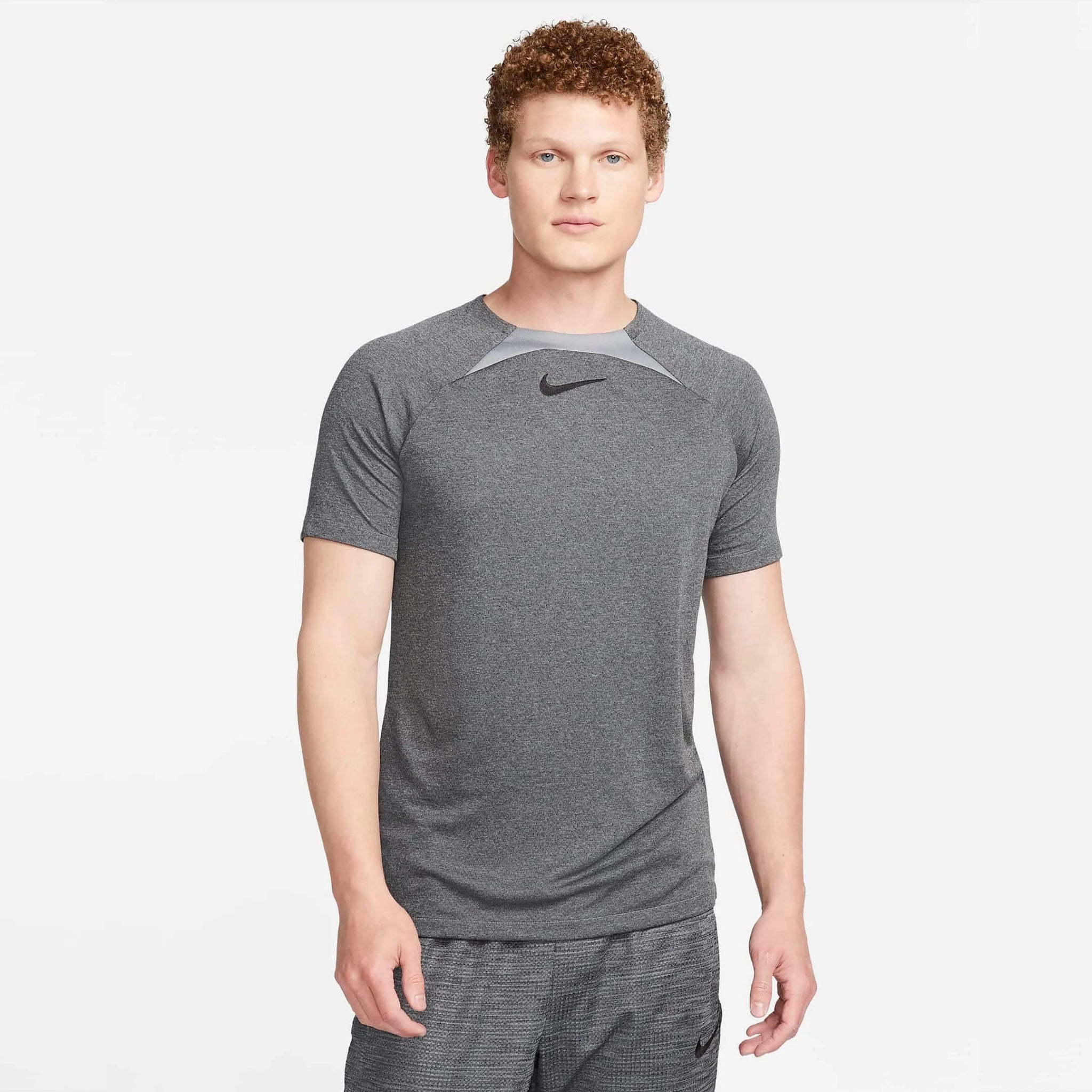 Nike Men's Academy Dri-Fit Short Sleeve Top