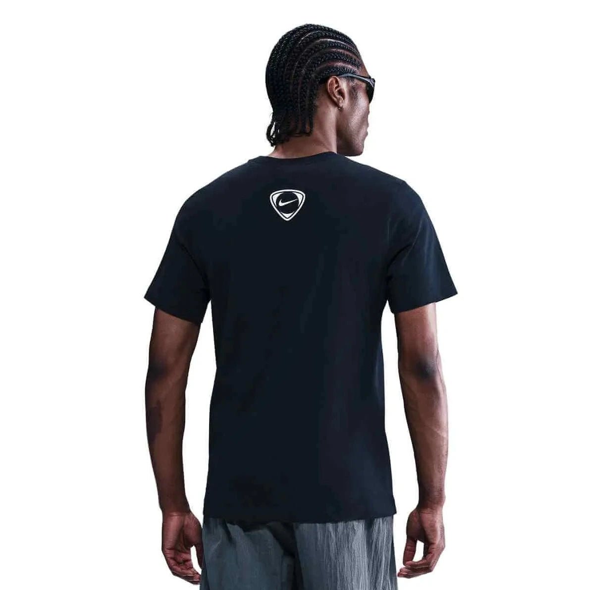 Nike Men's Total 90 Tee Black/White (Model - Back)