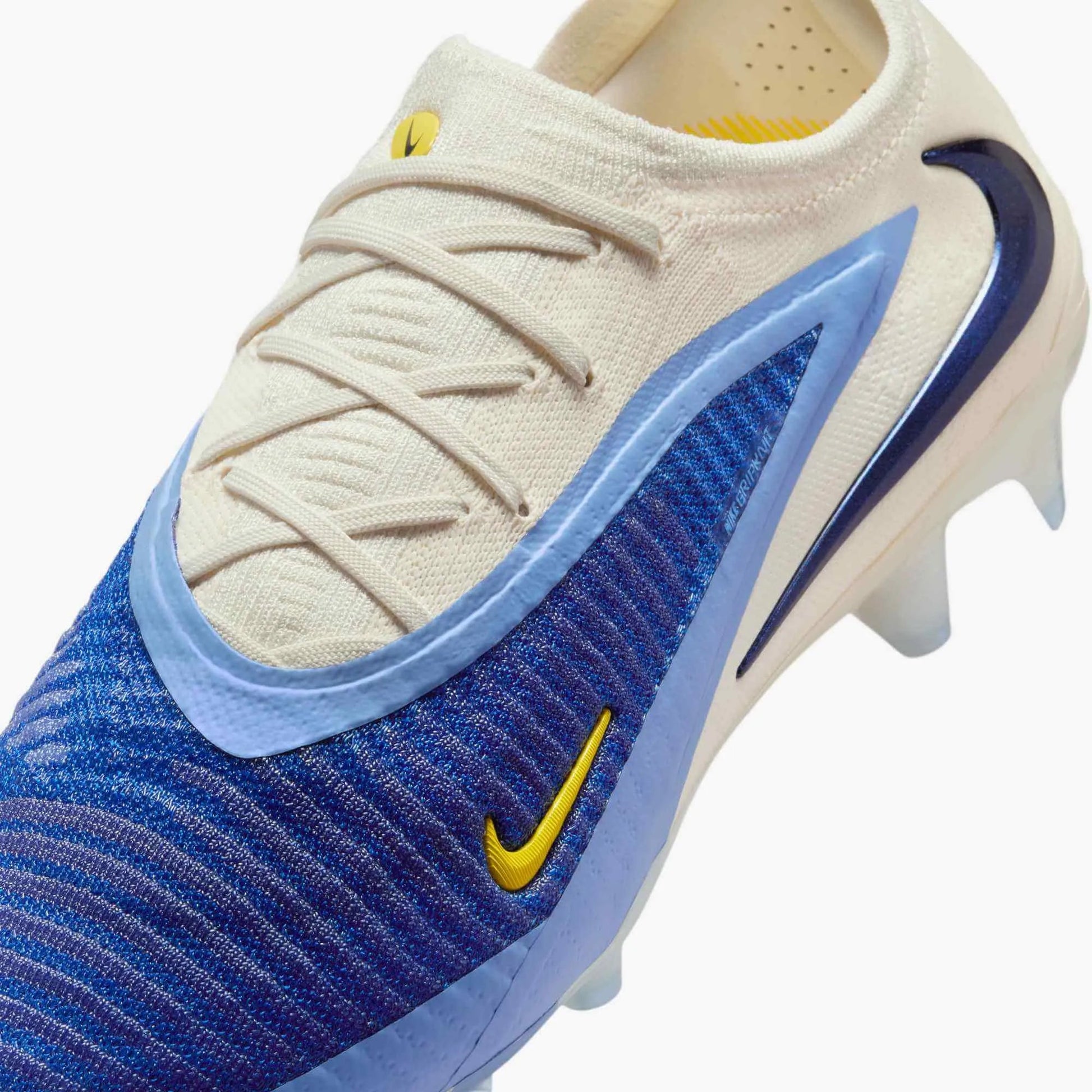 Nike Phantom 6 Low Elite LV8 Firm Ground Soccer Cleats - Fear Nike Phantom 6 Low Elite LV8 Firm Ground Soccer Cleats - Fear