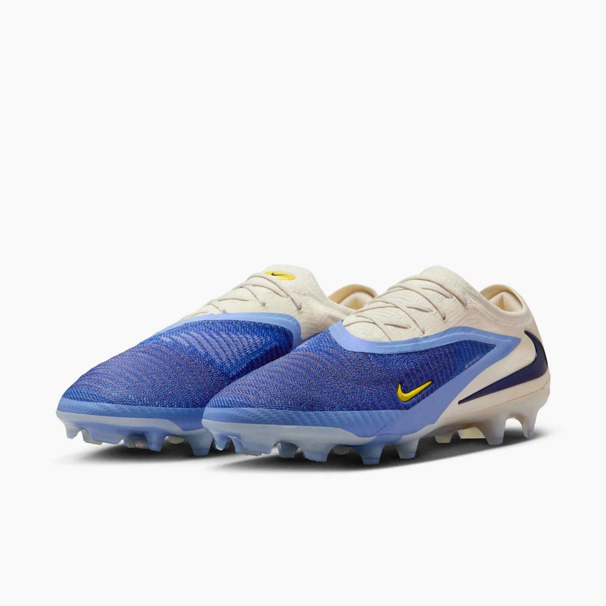 Nike Phantom 6 Low Elite LV8 Firm Ground Soccer Cleats - Fear Nike Phantom 6 Low Elite LV8 Firm Ground Soccer Cleats - Fear