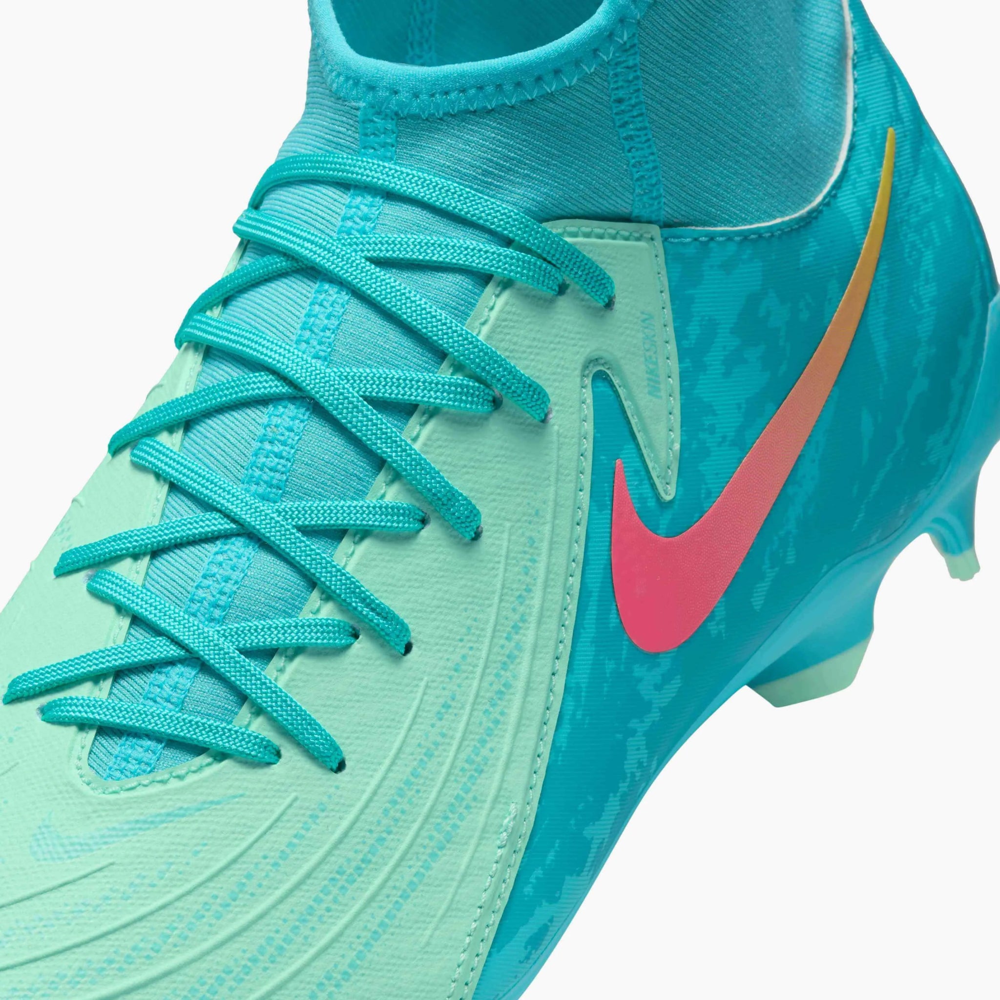 Nike Phantom Luna II Academy LV8 FG-MG - Vortex Pack (SP24)