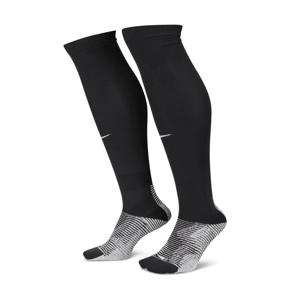 Nike Vapor Strike Socks Black - White (Pair - Lateral)