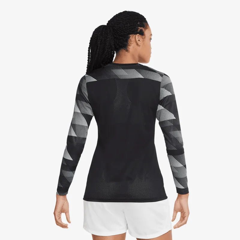Nike Women's Park IV Goalkeeper Jersey Black (Model - Back)