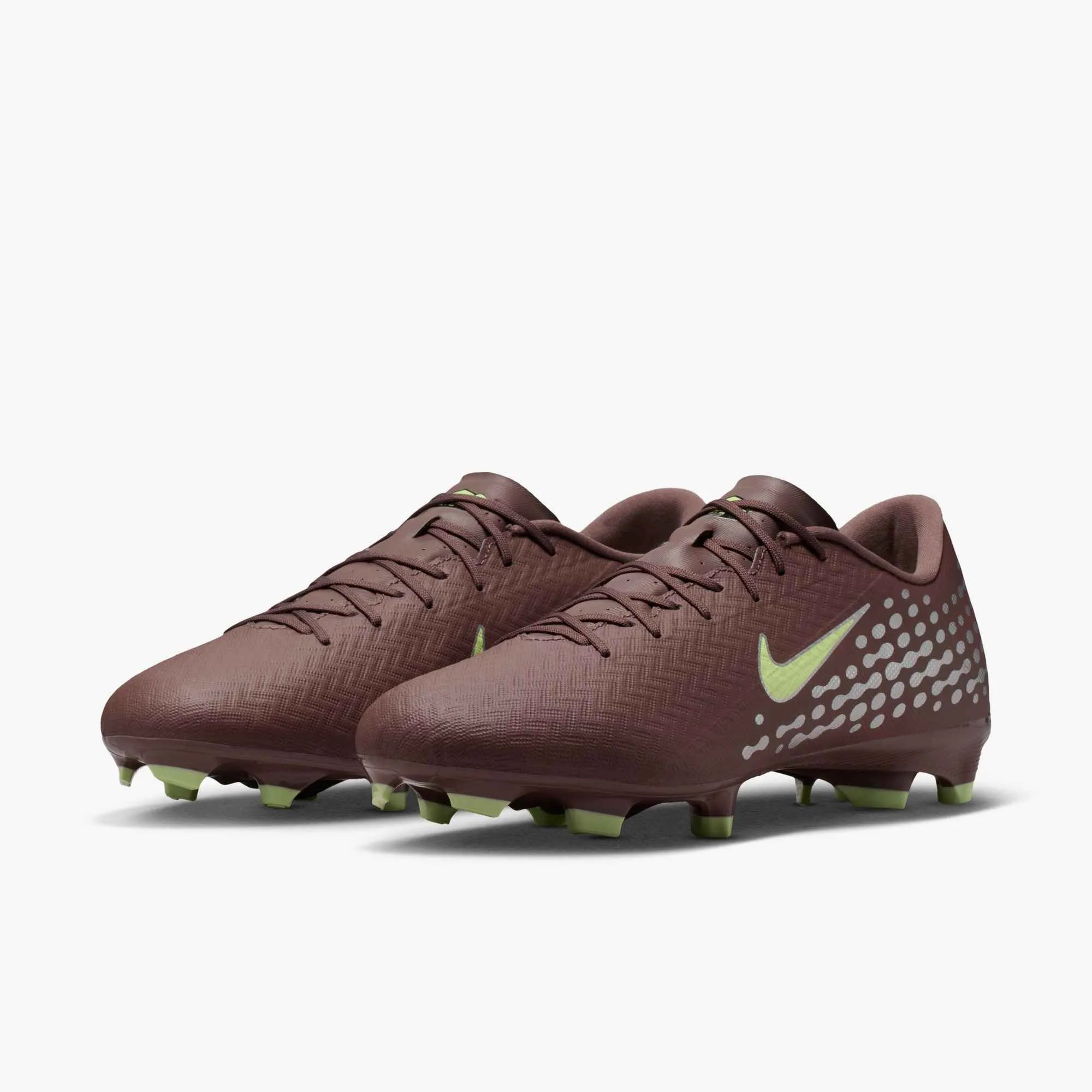 Nike Zoom Vapor 16 Academy KM Firm/Multi Ground Soccer Cleats - Mbappe PE (SP26)