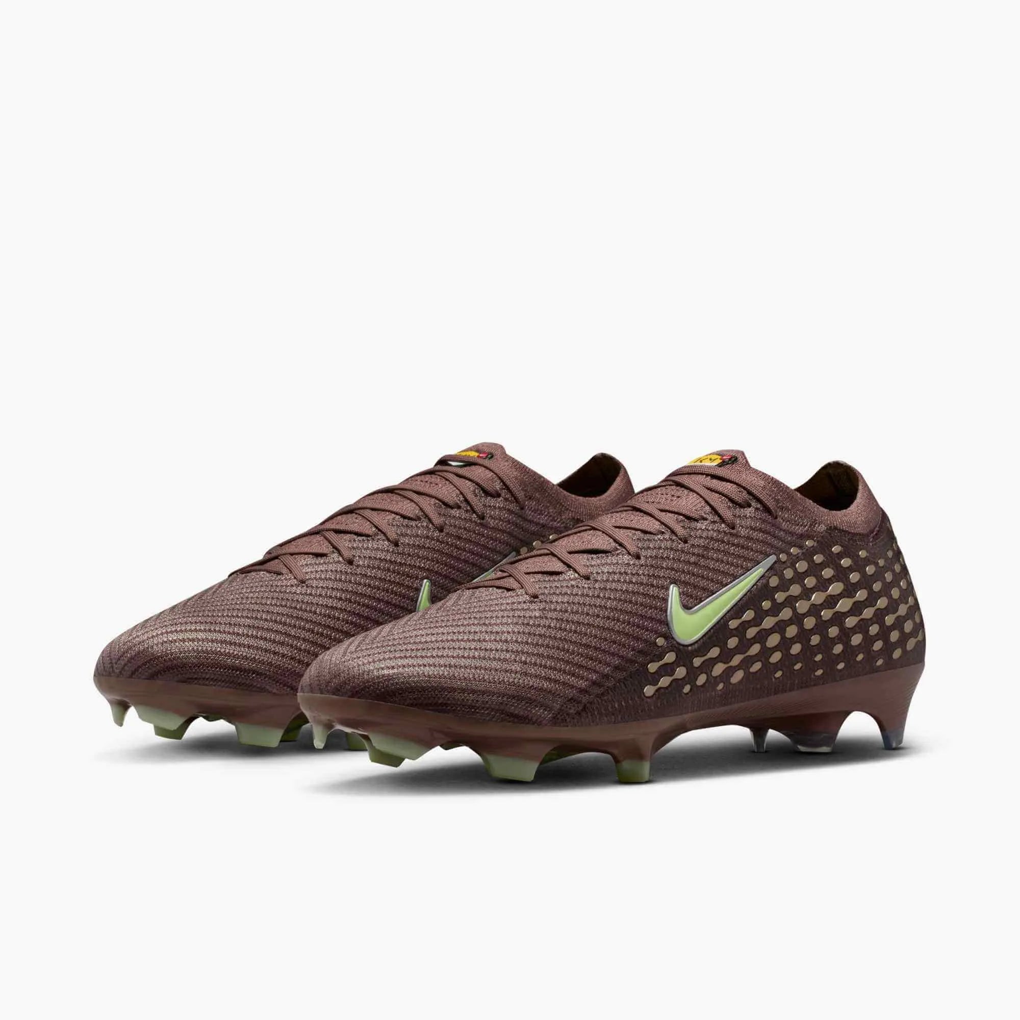 Nike Zoom Vapor 16 Elite KM Firm Ground Soccer Cleats - Mbappe PE (SP26)