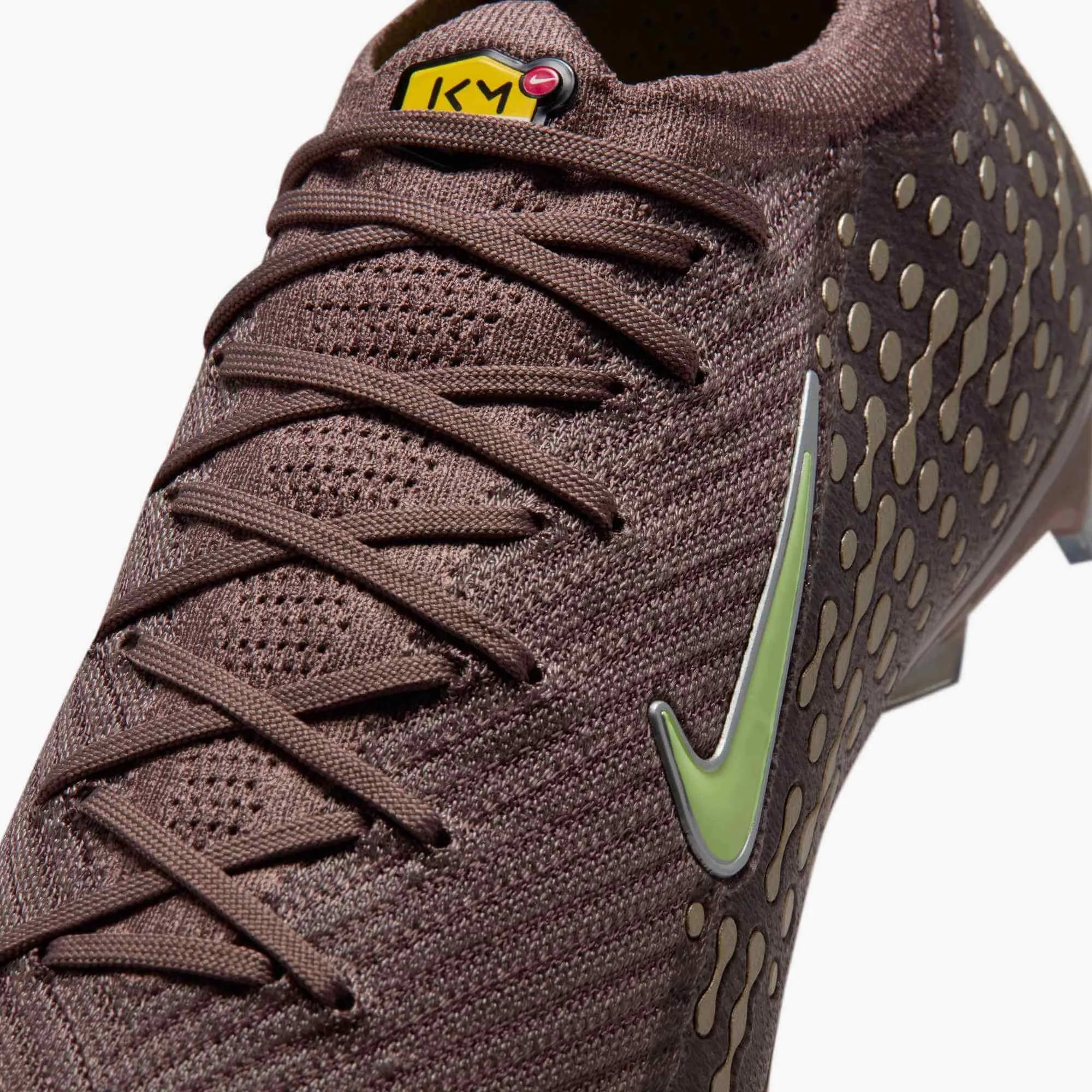 Nike Zoom Vapor 16 Elite KM Firm Ground Soccer Cleats - Mbappe PE (SP26)