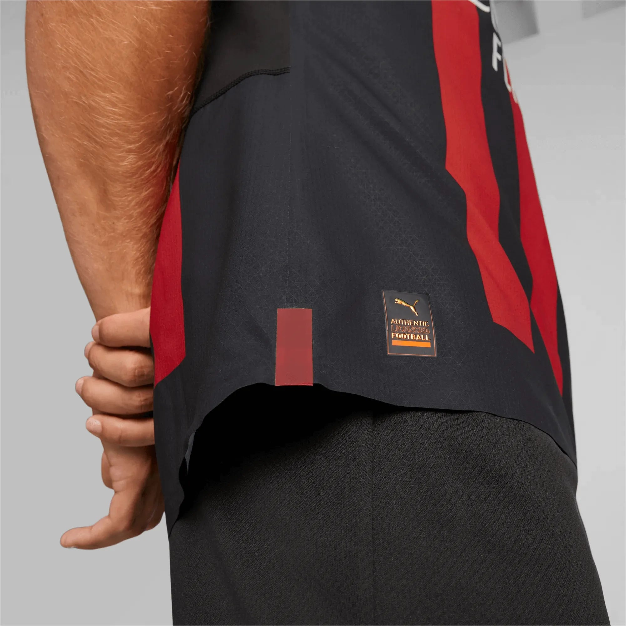 Puma 2022-23 AC Milan Authentic Home Jersey - Black-Red