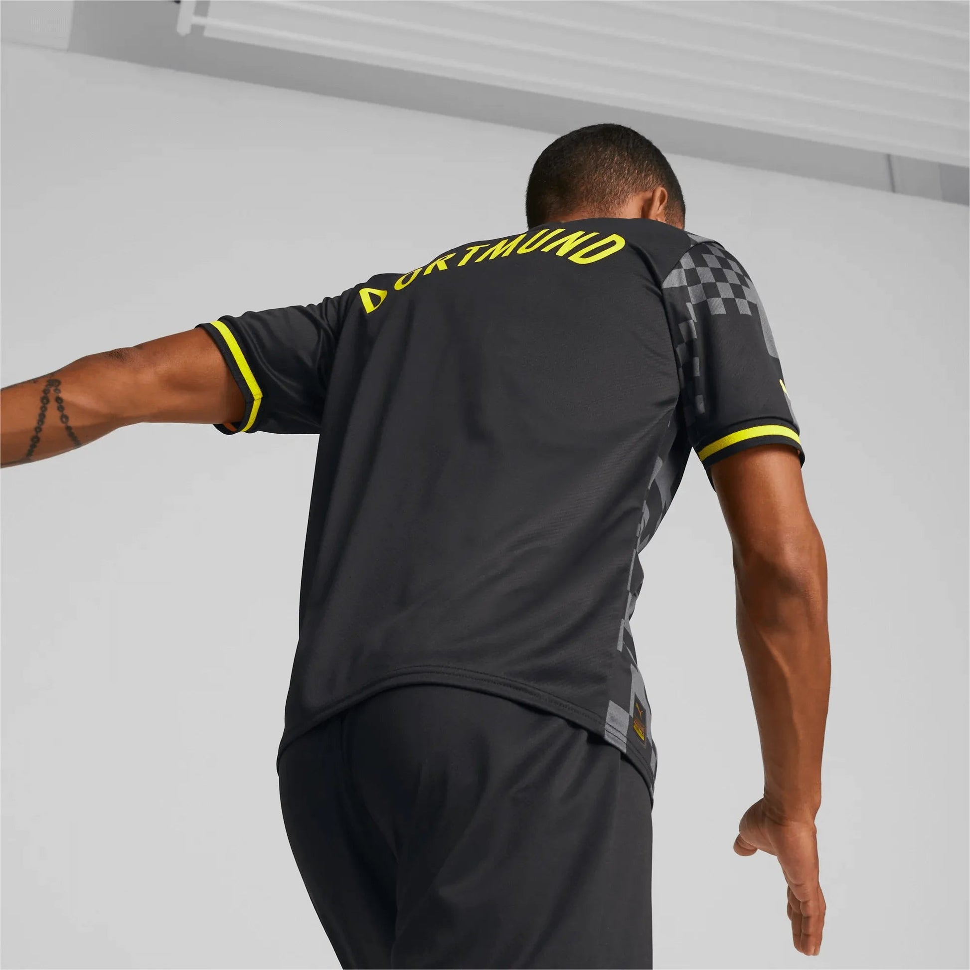 Puma 2022-23 Borussia Dortmund Away Jersey - Black-Asphalt