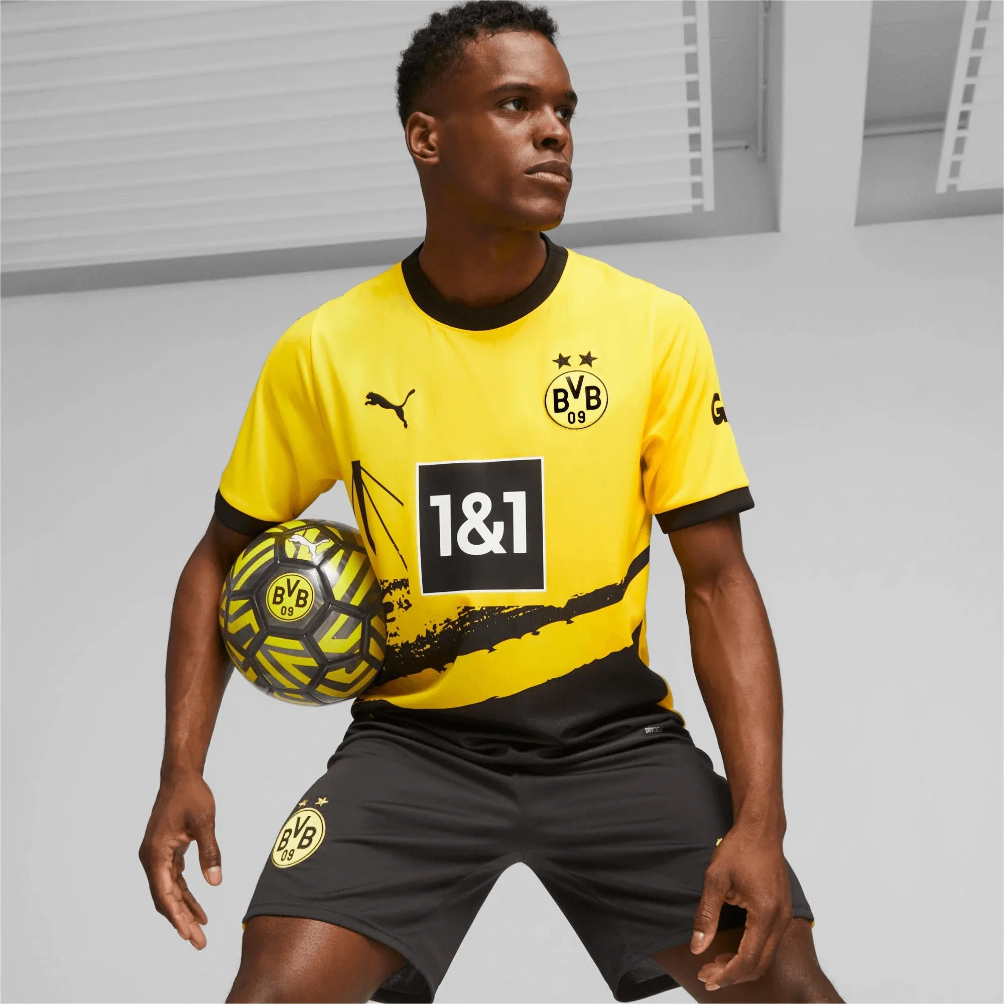 Puma 2023-24 Borussia Dortmund Men's Stadium Home Jersey