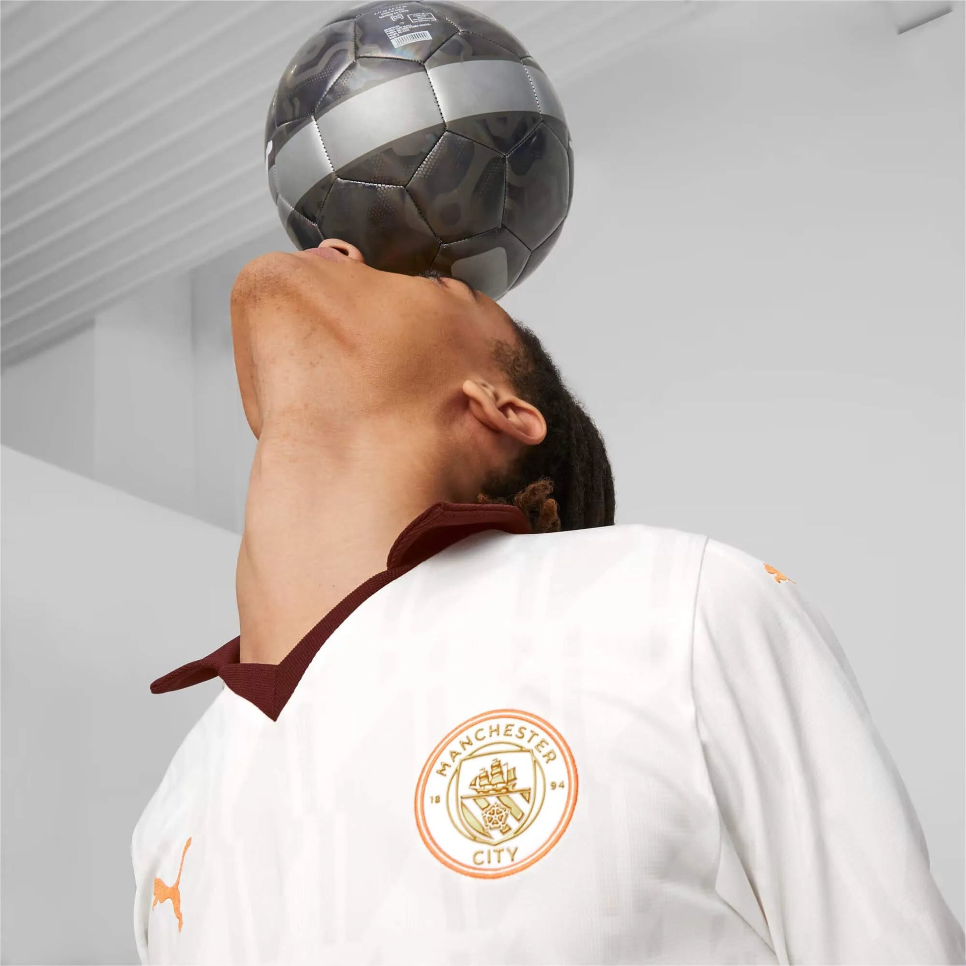 Puma 2023-24 Manchester City Men's Stadium Away Jersey (Detail 1)