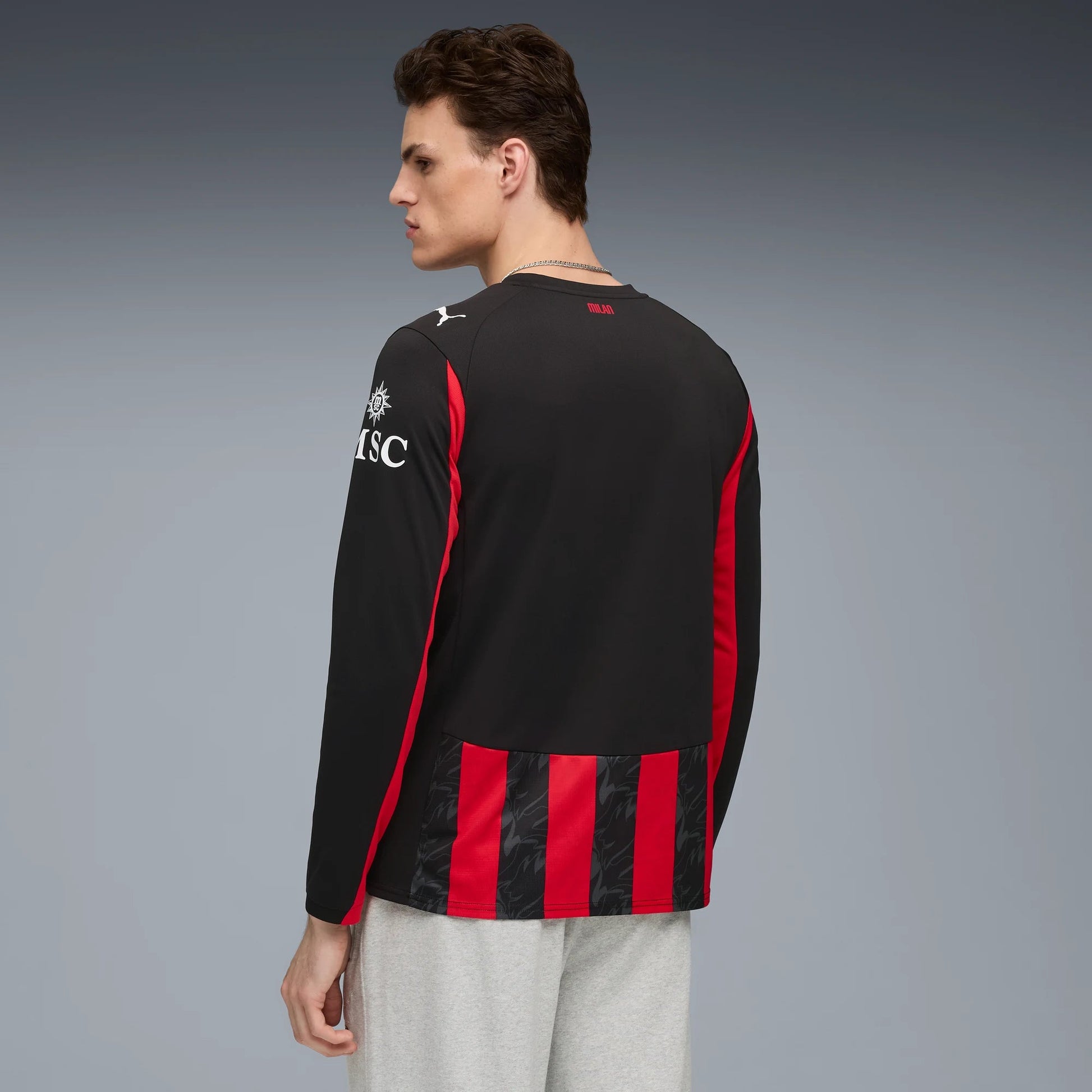 Puma 2025-26 AC Milan Men's Stadium Home Long-Sleeve Soccer Jersey (Model - Back)