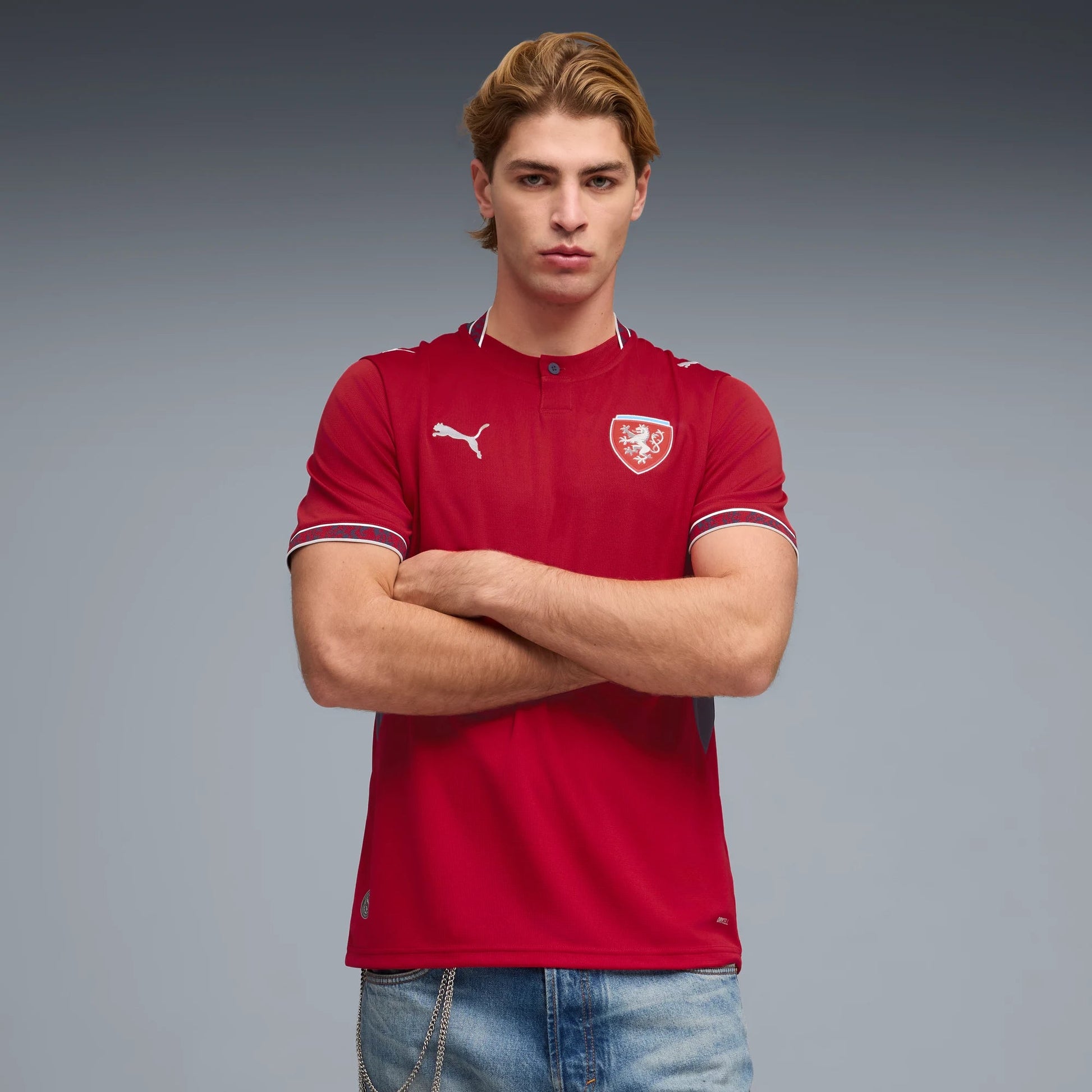 Puma 2026 Czech Republic Men's Stadium Home Soccer Jersey – ProSoccer Puma 2026 Czech Republic Men's Stadium Home Soccer Jersey – ProSoccer
