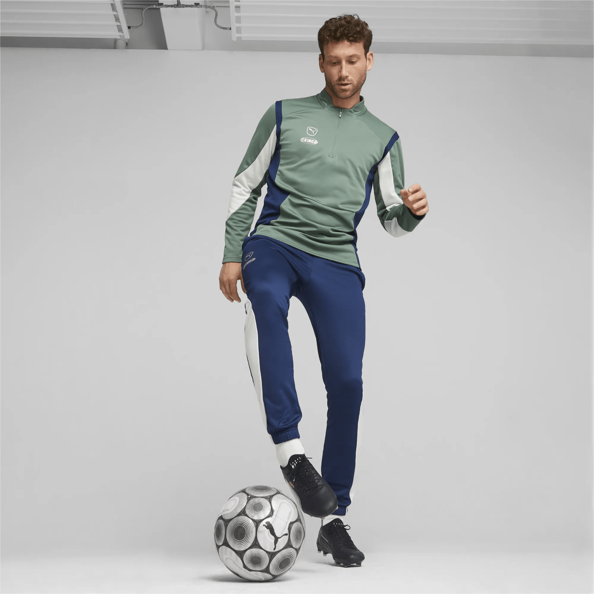 Puma King Ultimate AOF FG/AG - Eclipse Pack (HO23)