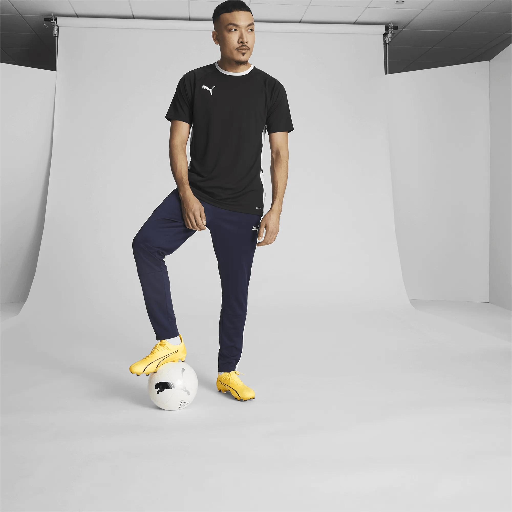 Puma Ultra Ultimate FG - AG - Voltage Pack (HO23) (Model 3)