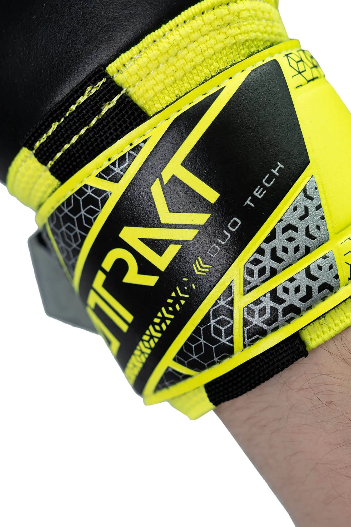 Reusch Attrakt Duo Evolution Goalkeeper Gloves (Detail 3)