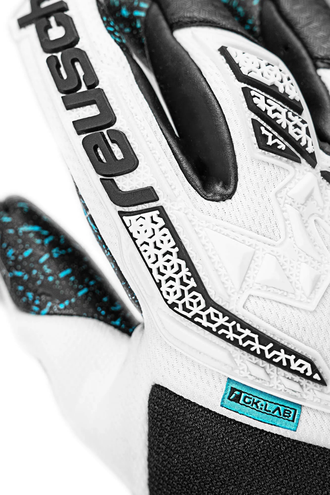 Reusch Attrakt Freegel Fusion Goaliator Goalkeeper Gloves (Detail 2)