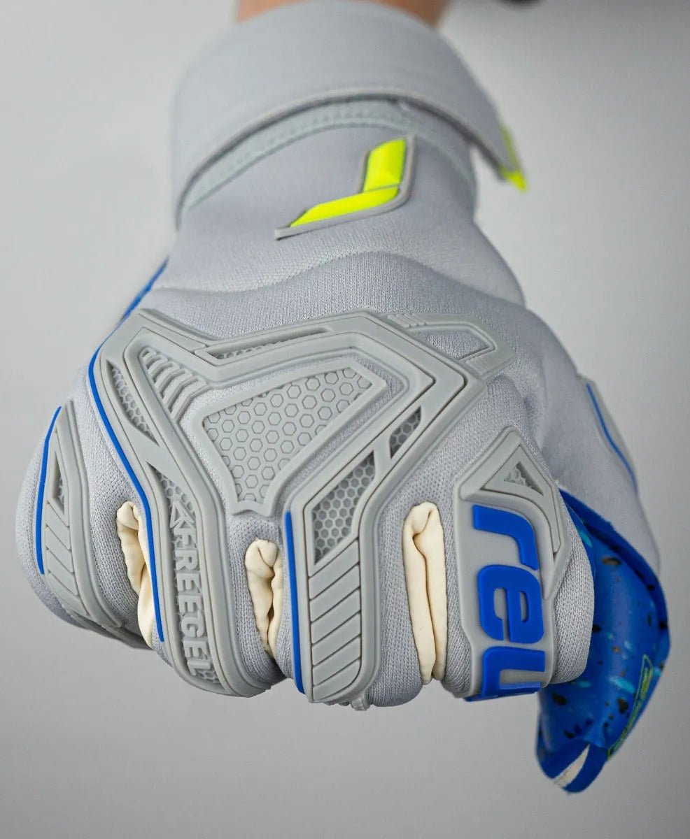 Reusch Attrakt Freegel Fusion Goaliator - Grey-Yellow-Blue (Detail 1)