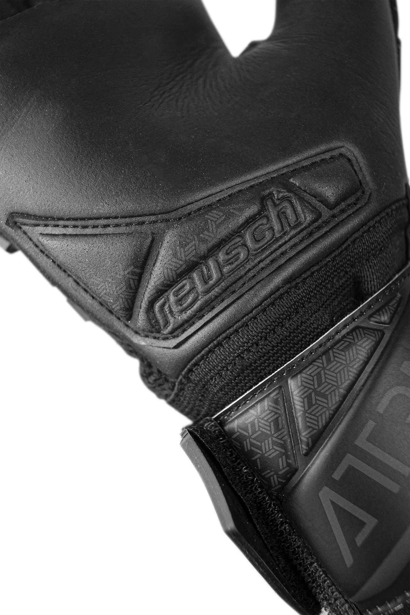 Reusch Attrakt Freegel Infinity FS Goalkeeper Gloves (Detail 4)