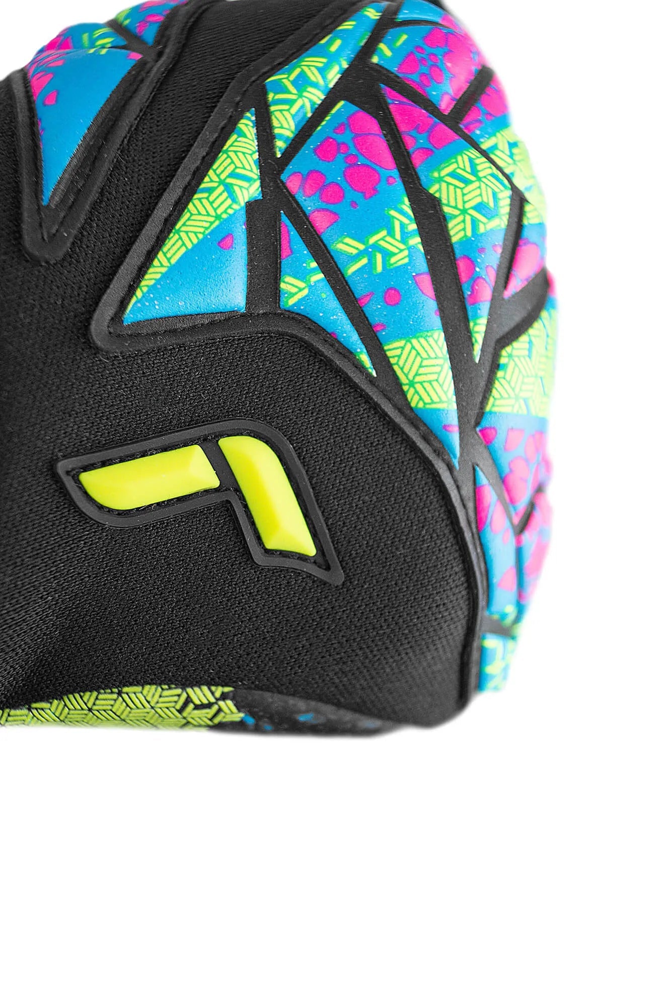 Reusch Attrakt Fusion Strapless Goalkeeper Gloves (Detail 3)