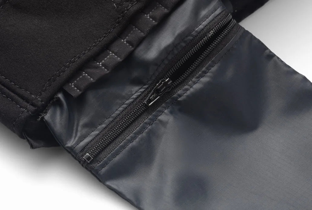 Salt Athletic Aercase Smell-Proof Cleat Bag (Detail 2)