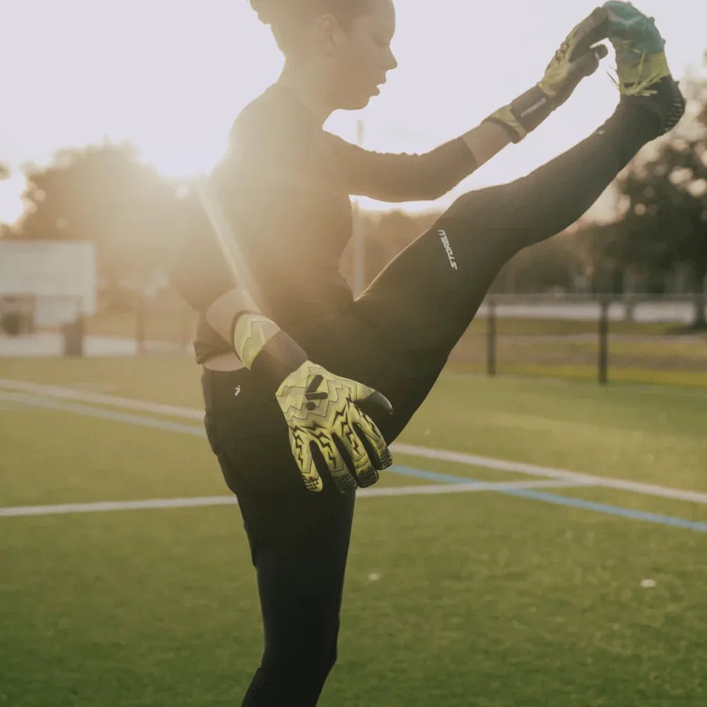 Storelli Lightning Storm Finger Spine Protection Goalkeeper Gloves Yellow (Model 1)