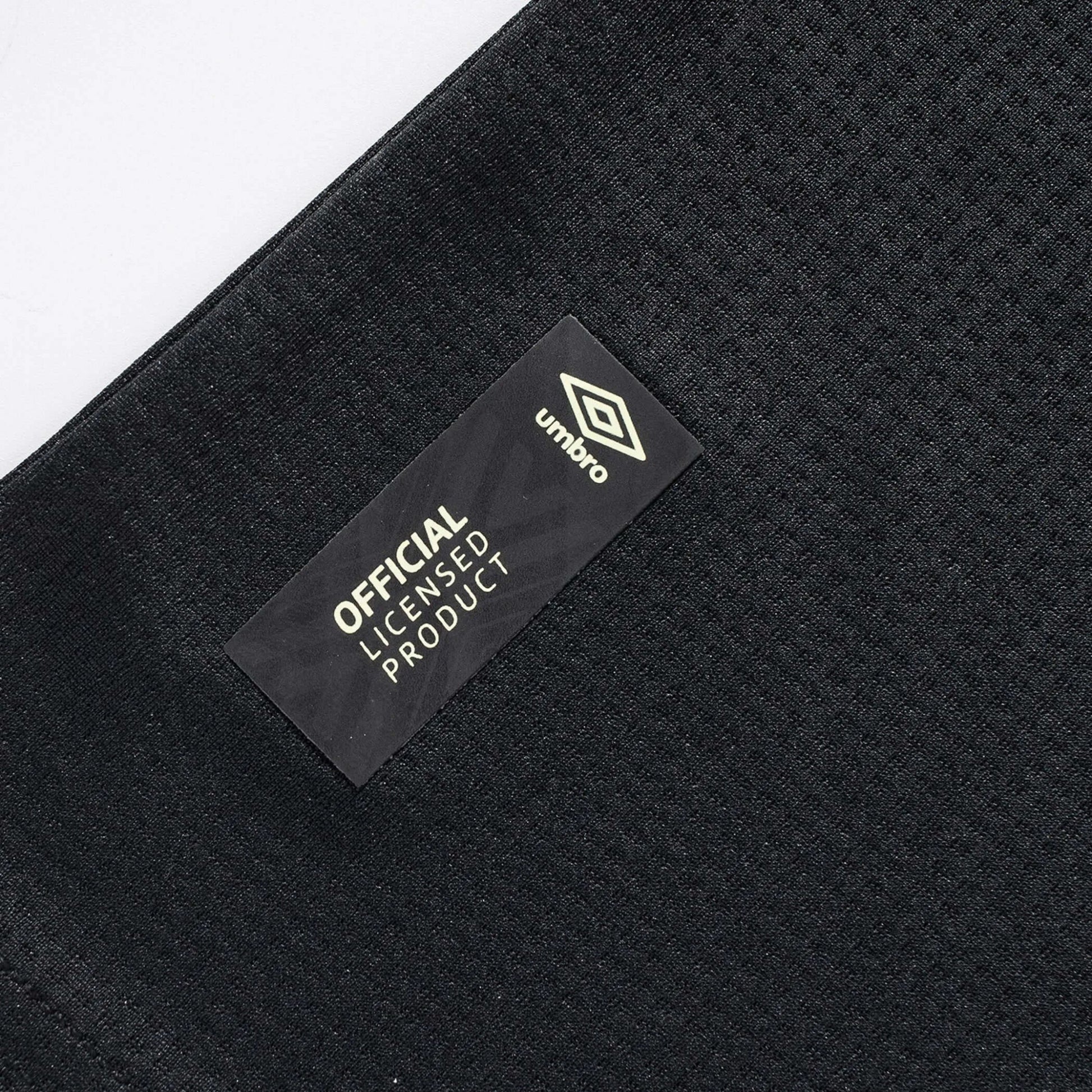 Umbro 2023-24 El Salvador Men's Stadium Third Long-Sleeve Jersey (Detail 2)