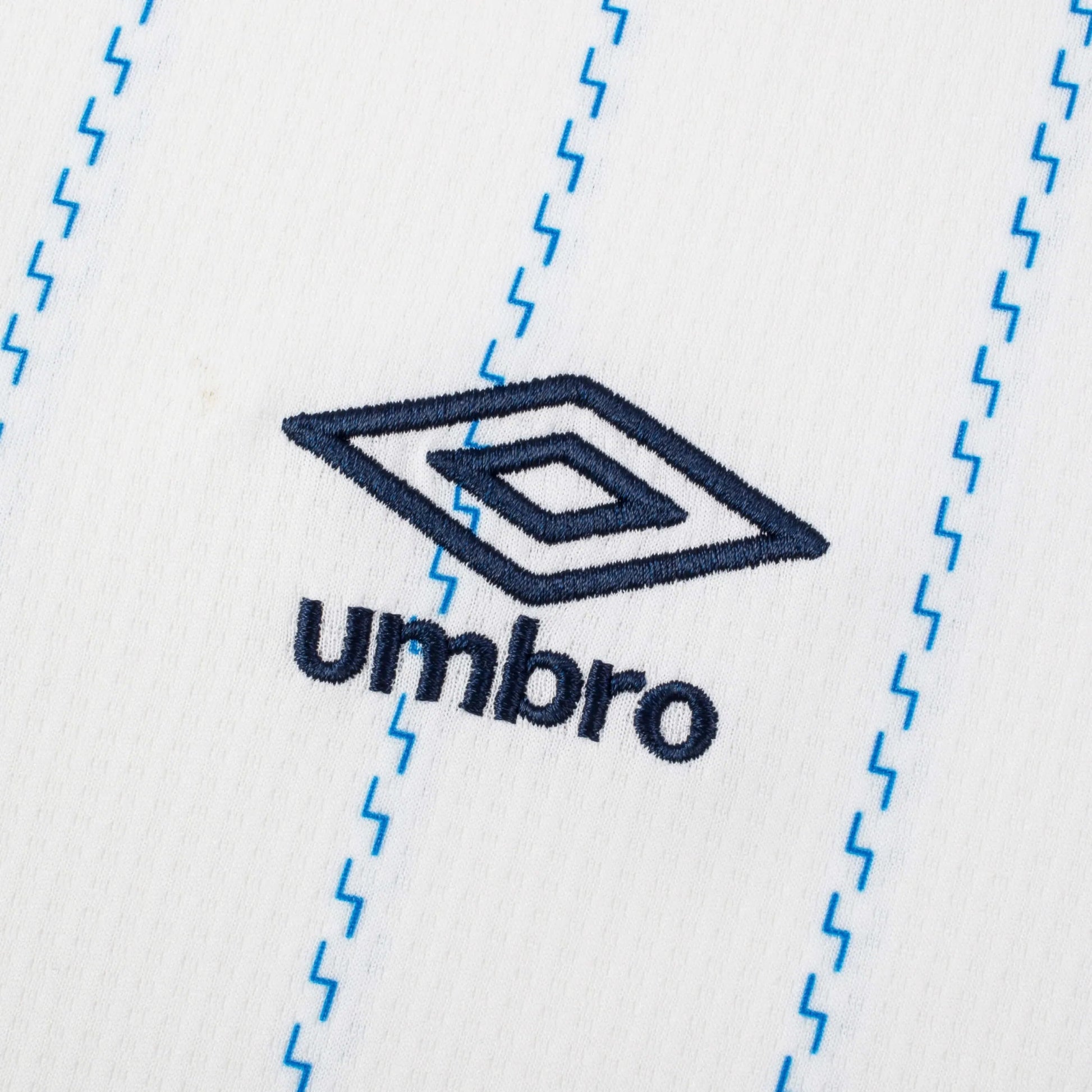 Umbro 2024 El Salvador Men's Stadium Fourth Long-Sleeve Jersey (Detail 2)