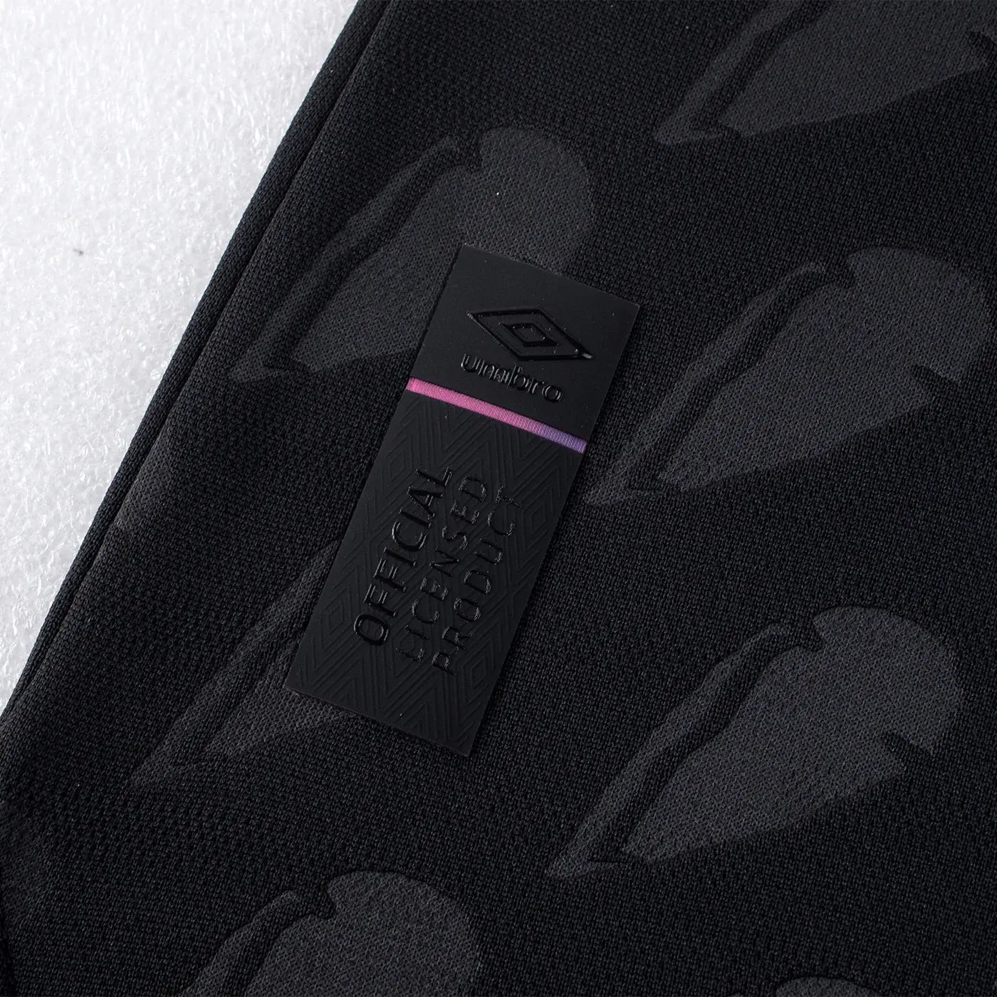 Umbro 2025-26 El Salvador Women's Stadium Third Soccer Jersey (Detail 4)