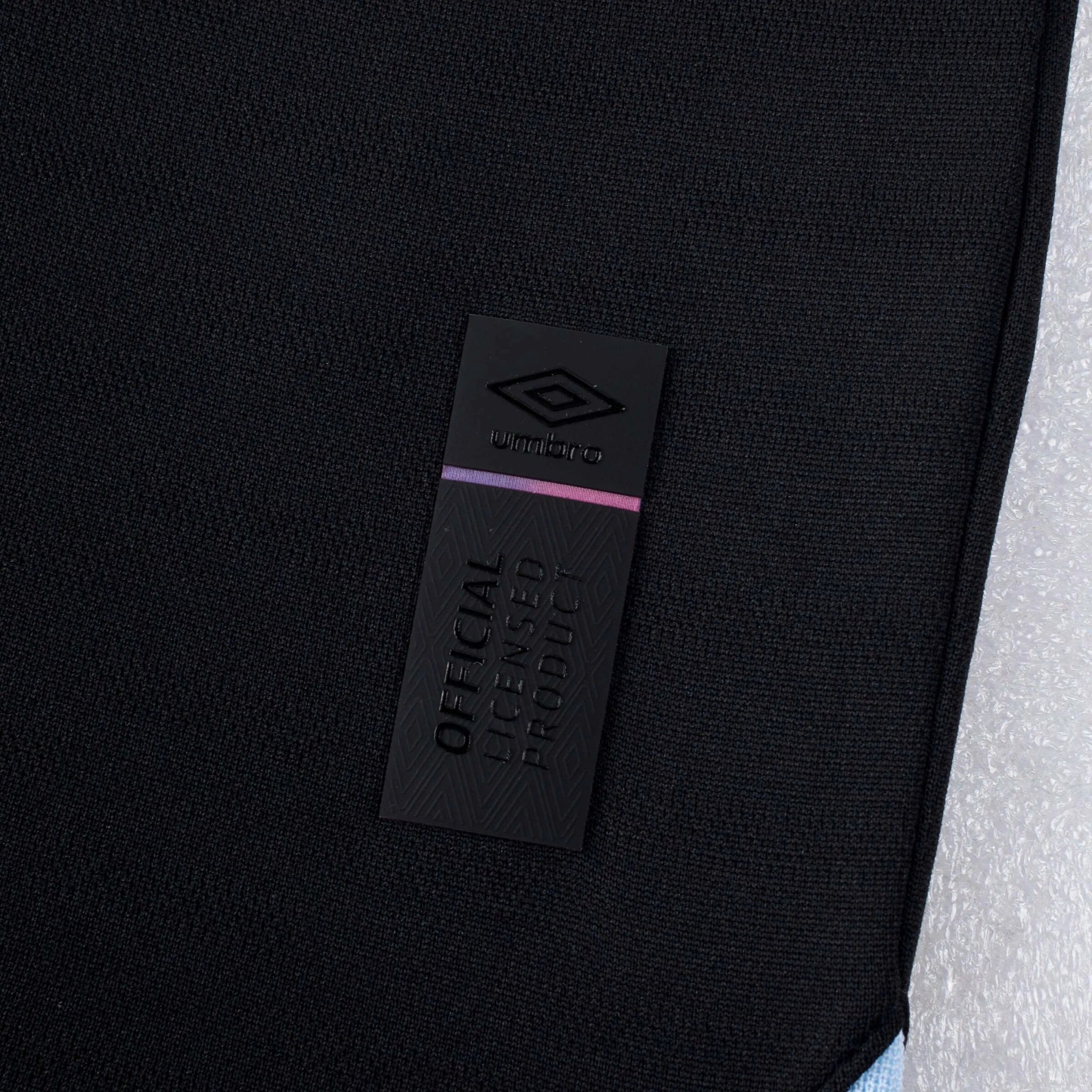 Umbro 2025-26 Guatemala Men's Stadium Third Soccer Jersey (Detail 4)