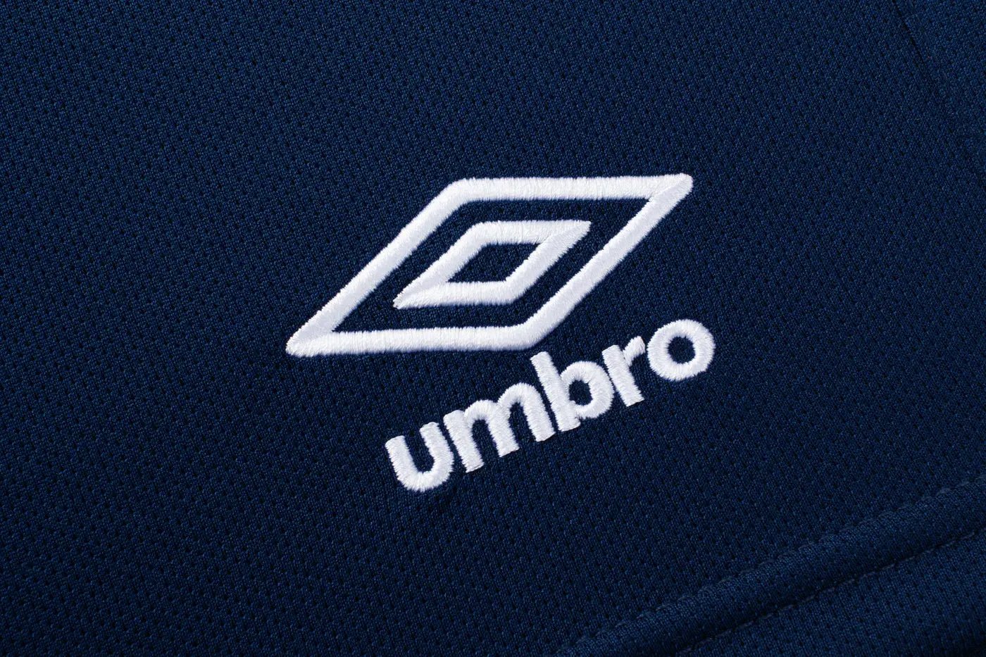 Umbro 2026-27 El Salvador Kids Home Soccer Jersey Set (Detail 5)