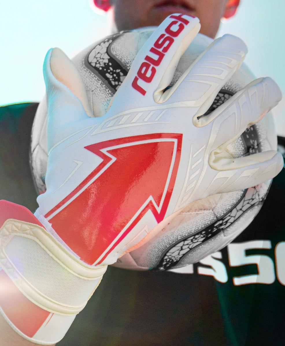 Reusch Arrow Gold X Goalkeeper Gloves - White-Red (Detail 1)