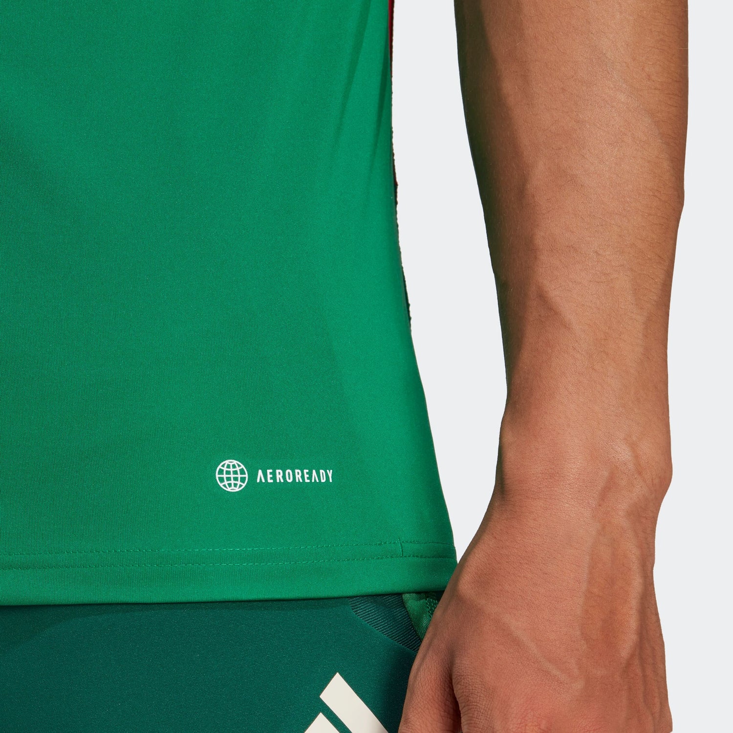 Adidas 2022-23 Mexico Tiro Sleeveless Training Jersey Green (Detail 2)