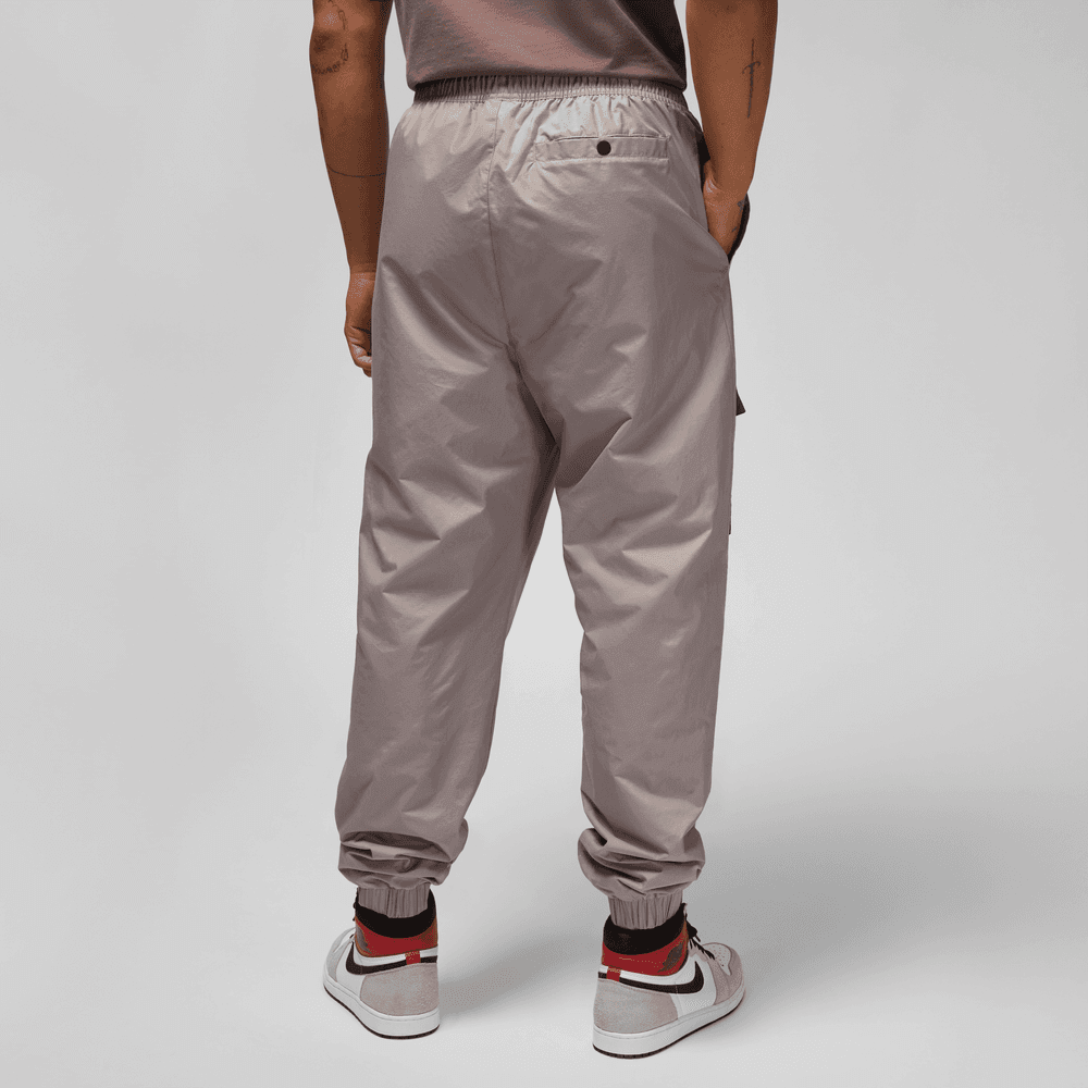 Jordan 2022-23 PSG Woven Pants - Black-Plum Eclipse (Model - Back)