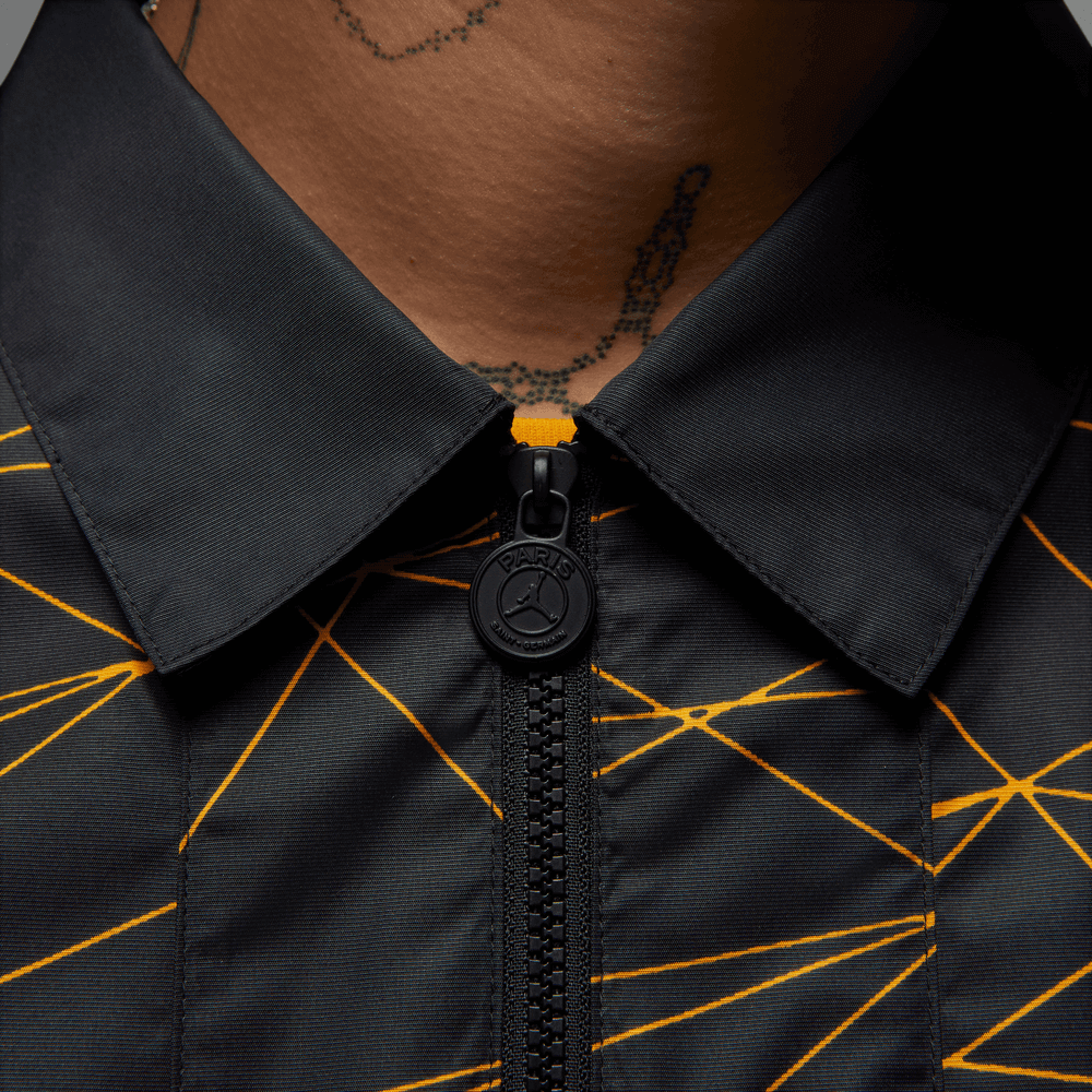 Jordan 2023 PSG Anthem Track Jacket - Black-Yellow (Detail 4)