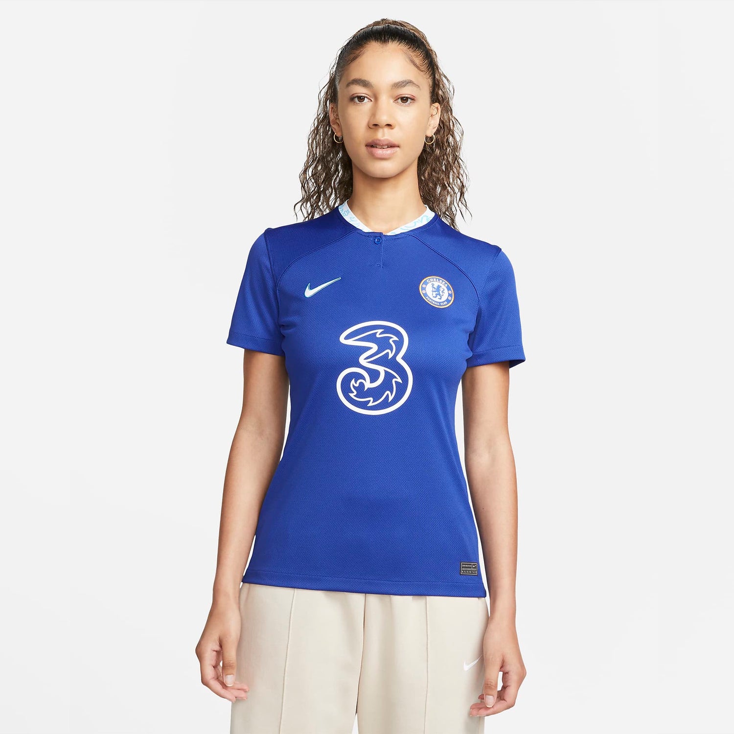 Nike 2022-23 Chelsea Women's Home Jersey - Rush Blue-White (Model - Front)