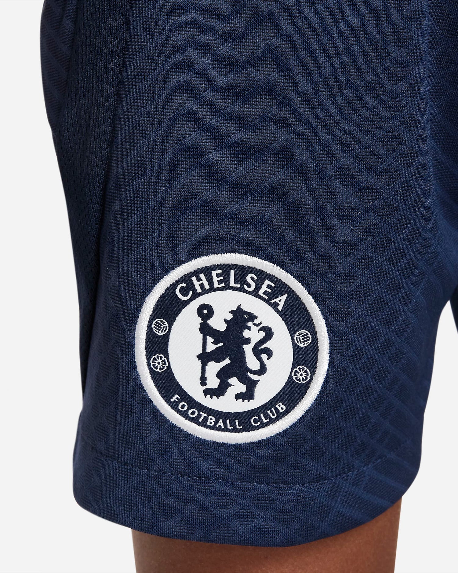 Nike 2022-23 Chelsea Youth Strike Shorts - College Navy-White (Detail 2)