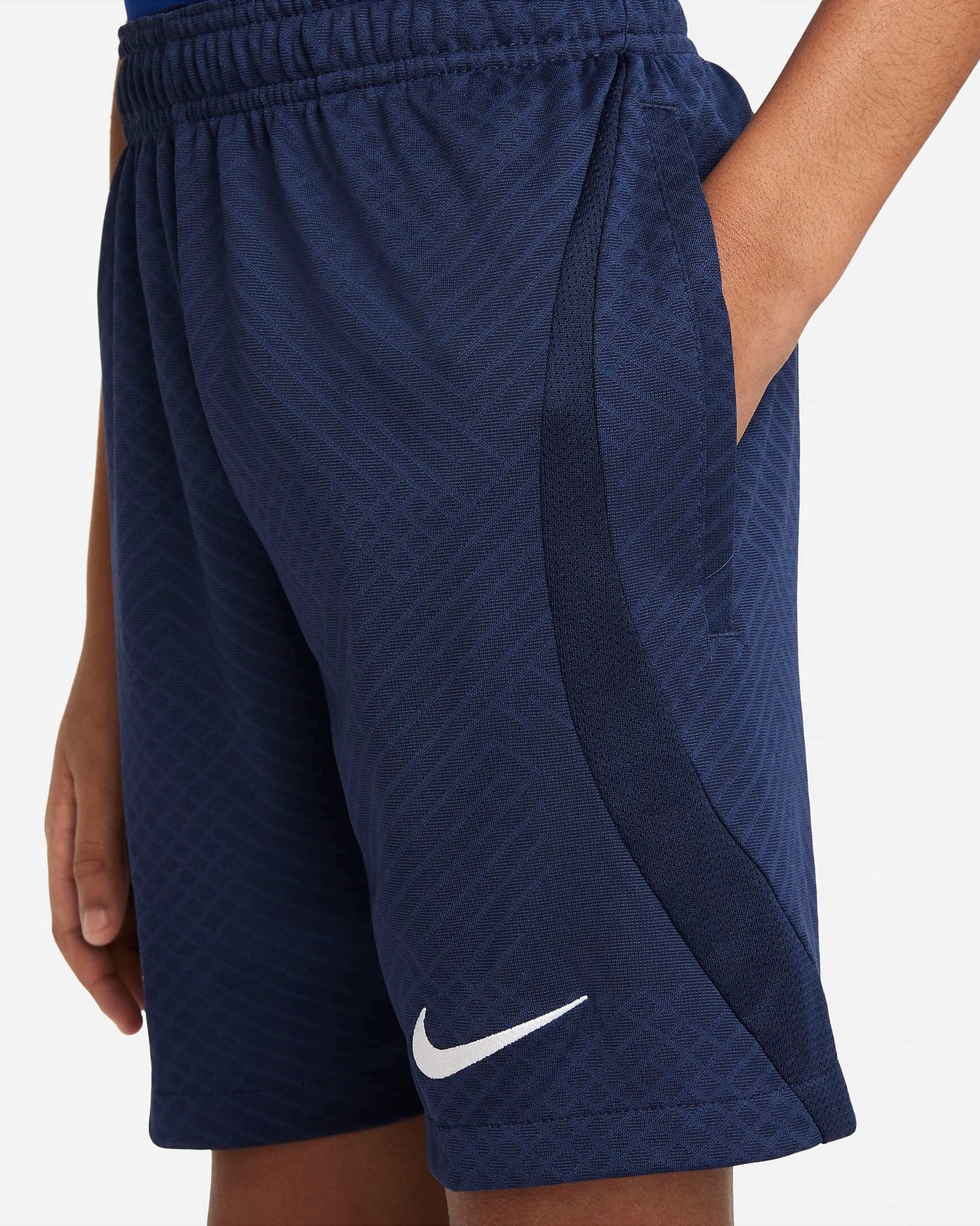 Nike 2022-23 Chelsea Youth Strike Shorts - College Navy-White (Side)
