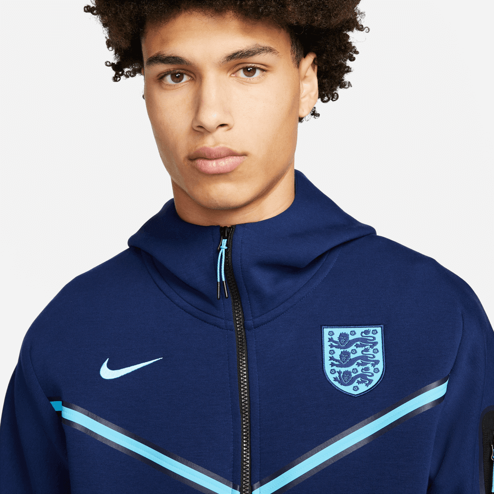 Nike 2022-23 England Tech Fleece Hoodie (Detail 1)