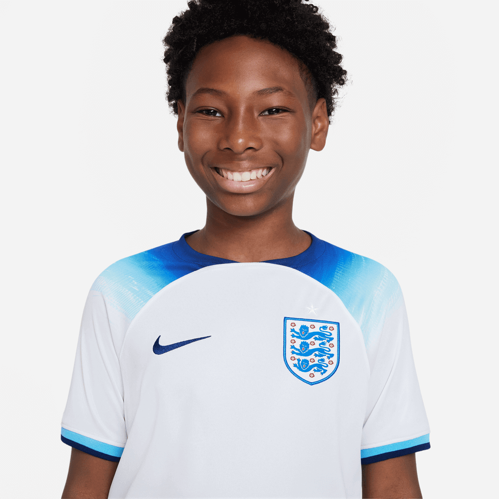 Nike 2022-23 England Youth Home Jersey - White-Blue (Detail 1)