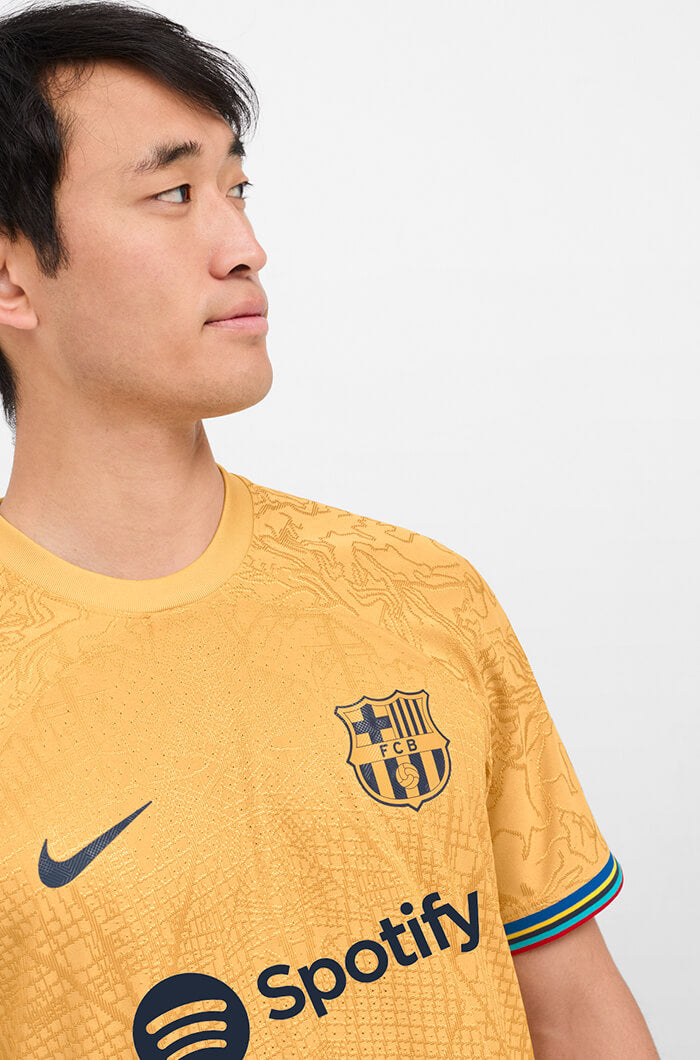 Nike 2022-23 FC Barcelona Authentic Away Jersey - Club Gold-Obsidian (Detail 1)