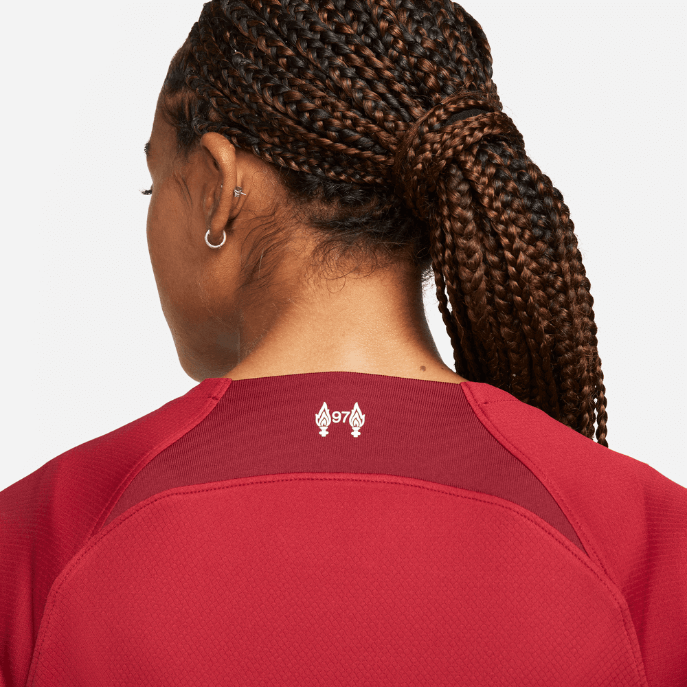 Nike 2022-23 Liverpool FC Womens Stadium Home Jersey - Red (Detail 2)