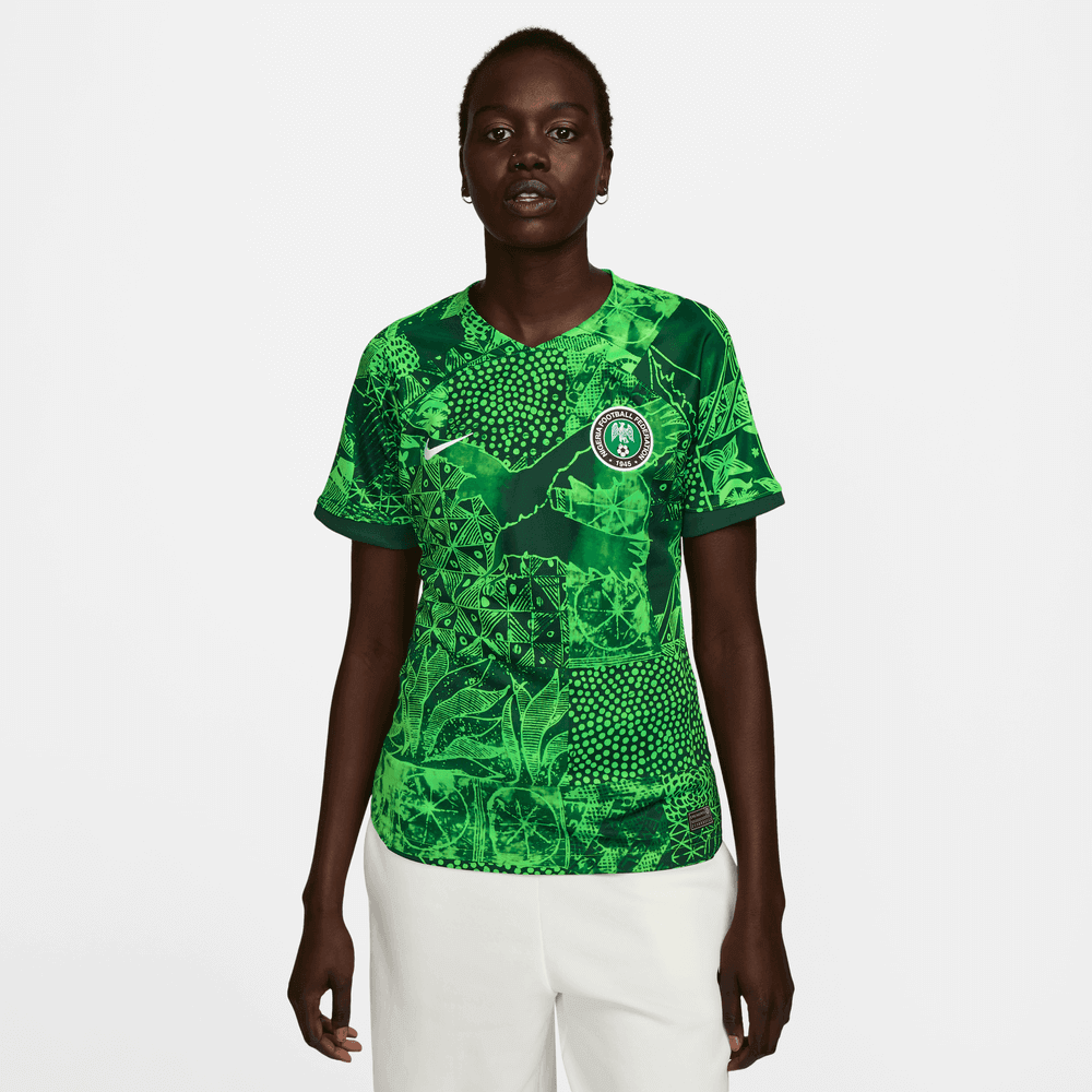 Nike 2022-23 Nigeria Women's Home Jersey - Green Spark-Pine Green (Model - Front)